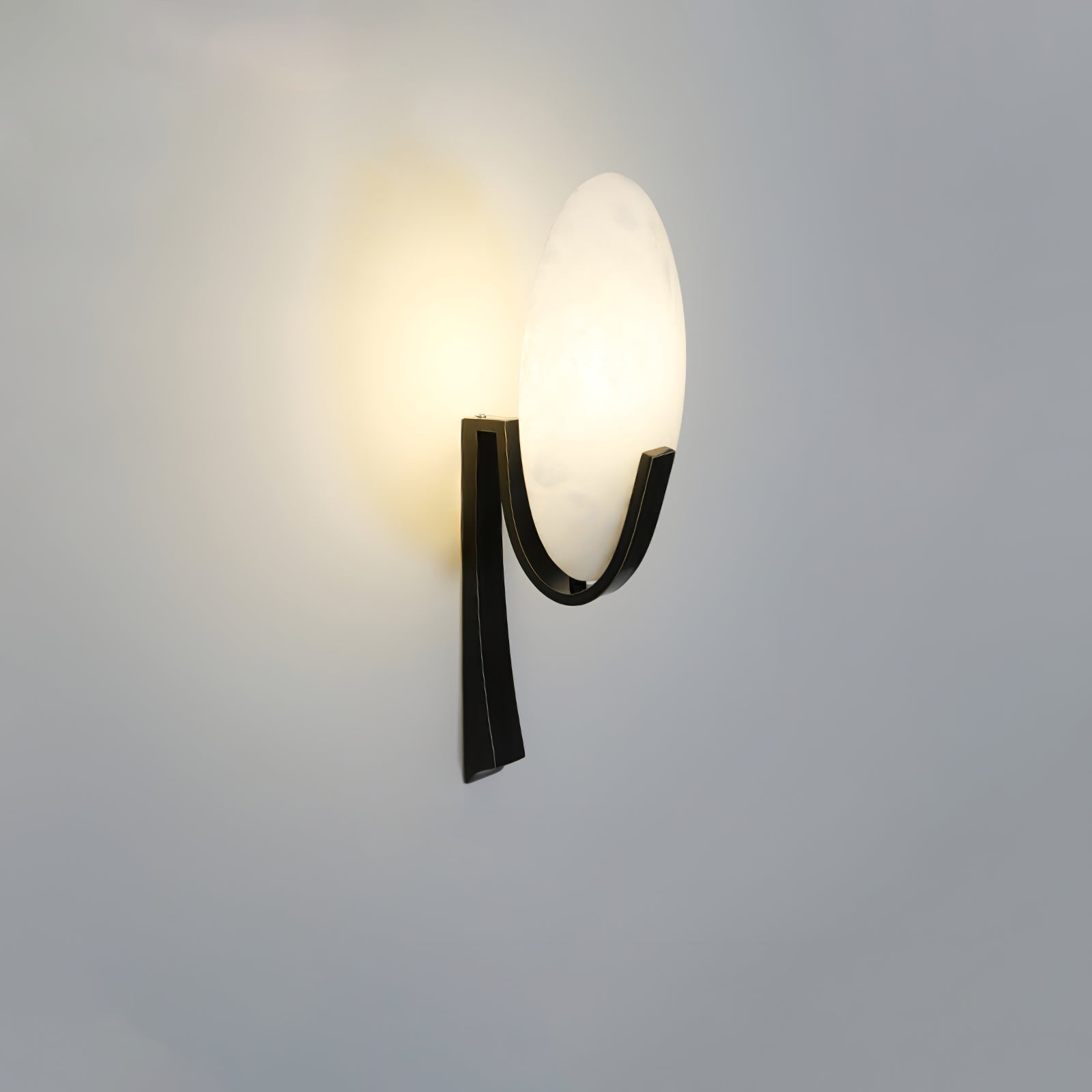 WOW Alice Alabaster Plug-in Wall Lamp