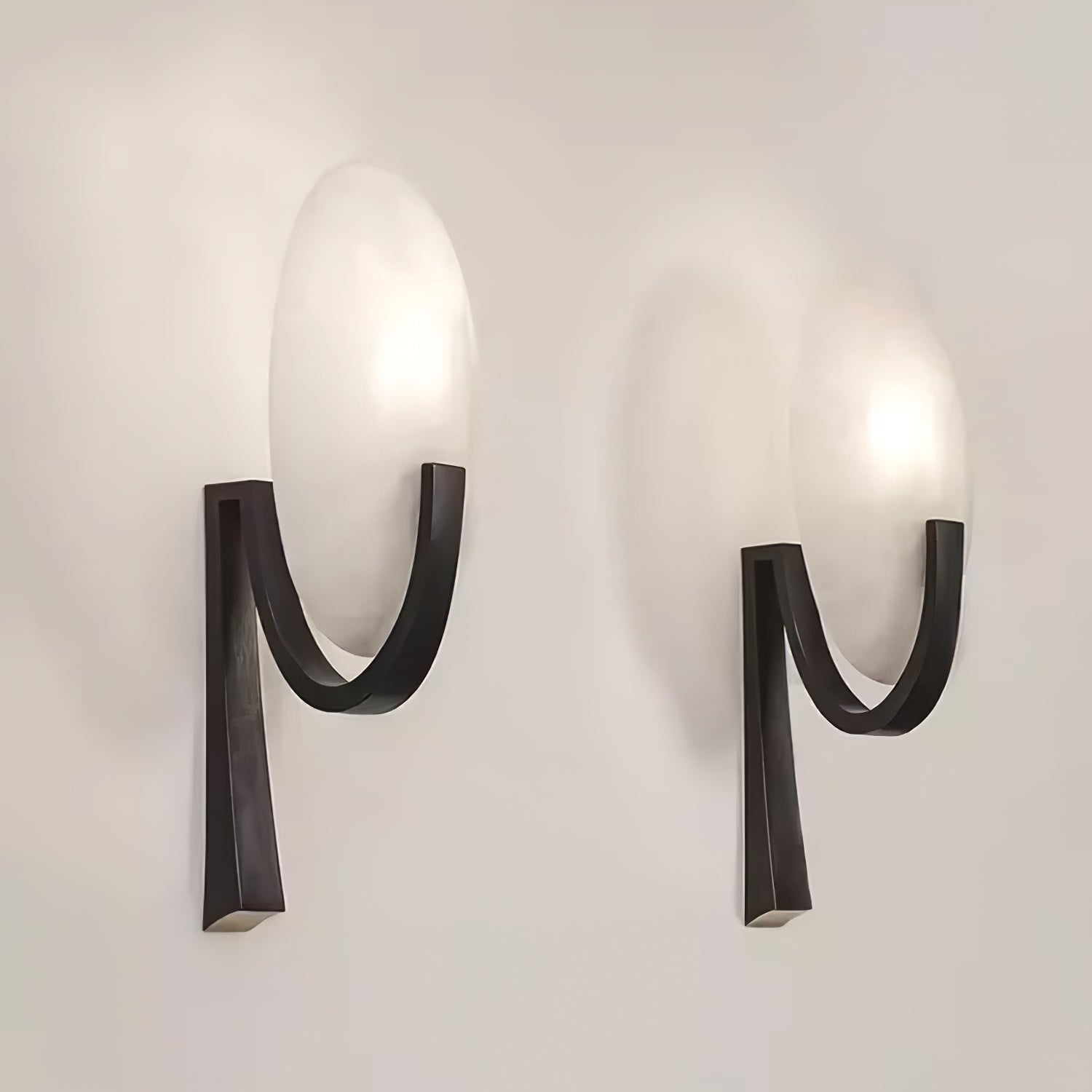 WOW Alice Alabaster Plug-in Wall Lamp