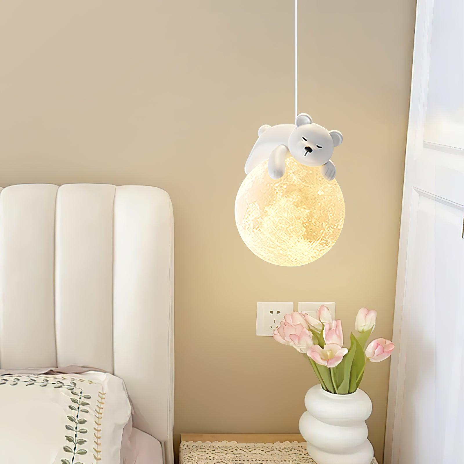 WOW Animal Sleeping Pendant Lamp