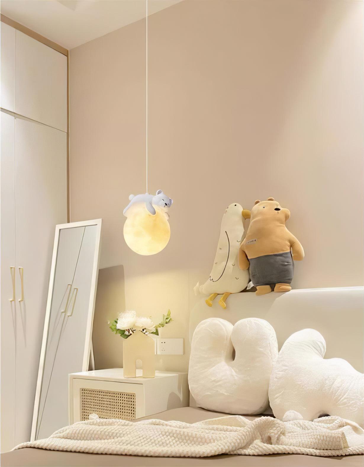 WOW Animal Sleeping Pendant Lamp