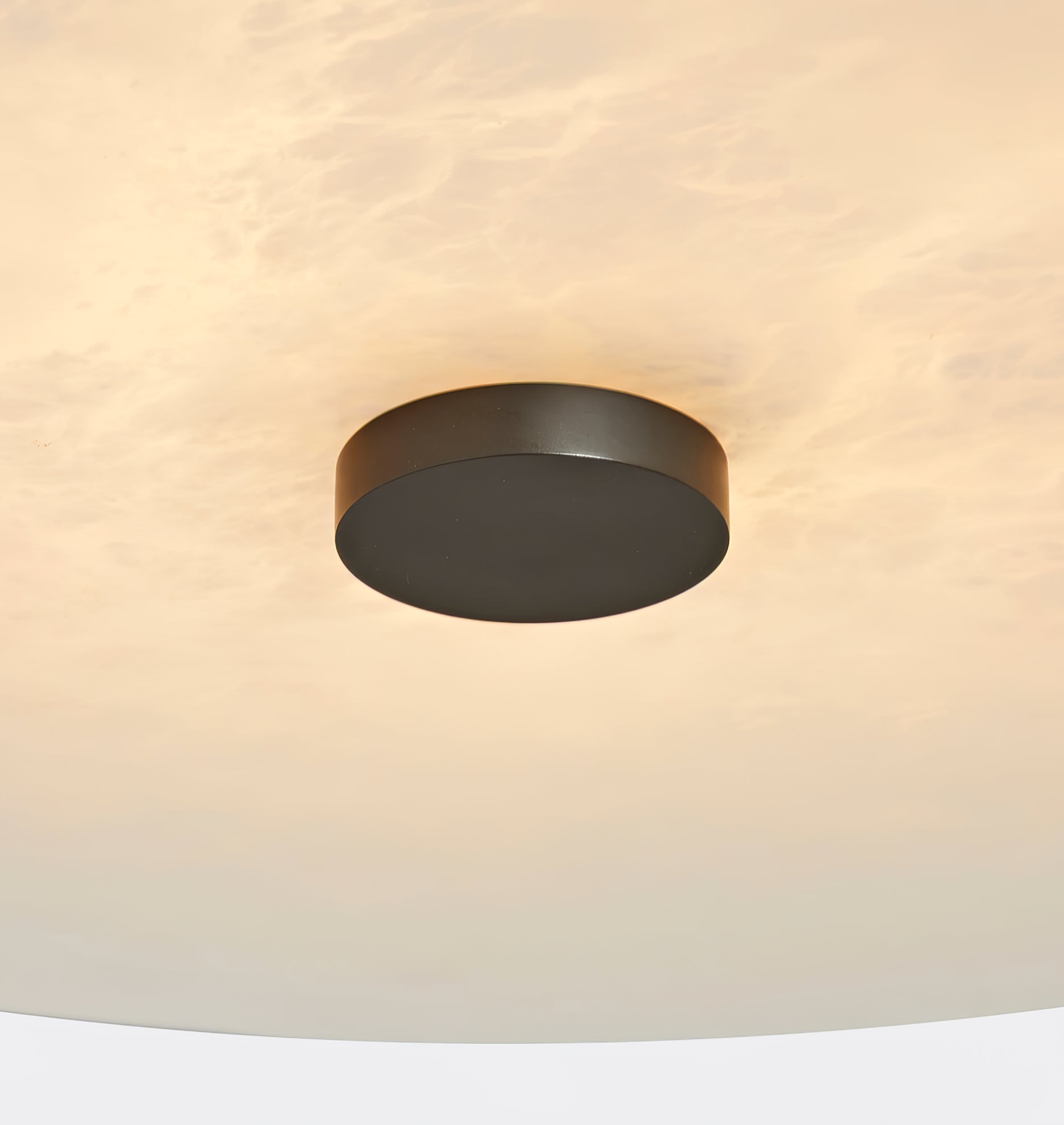WOW Ankeny Alabaster Ceiling Lamp