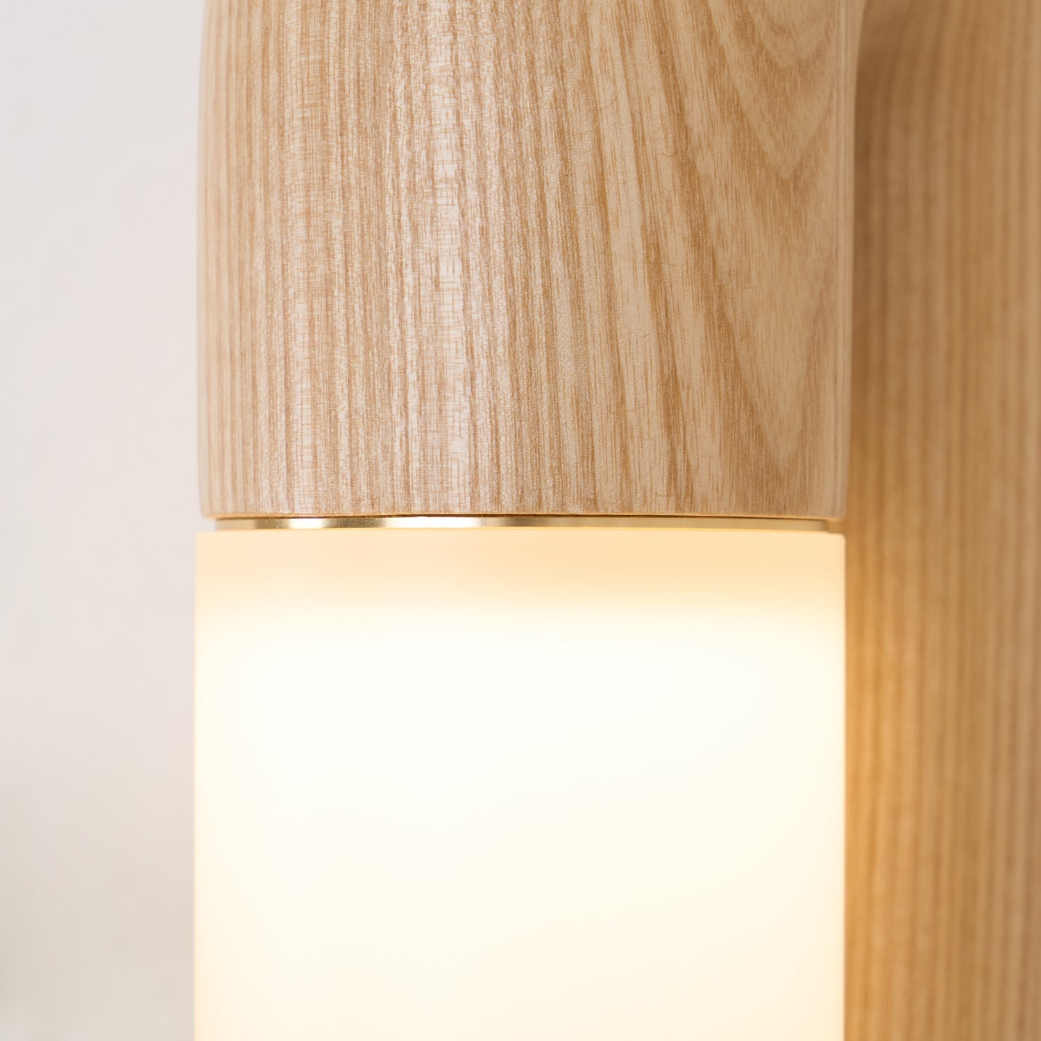 WOW Arcus Wood Wall Lamp