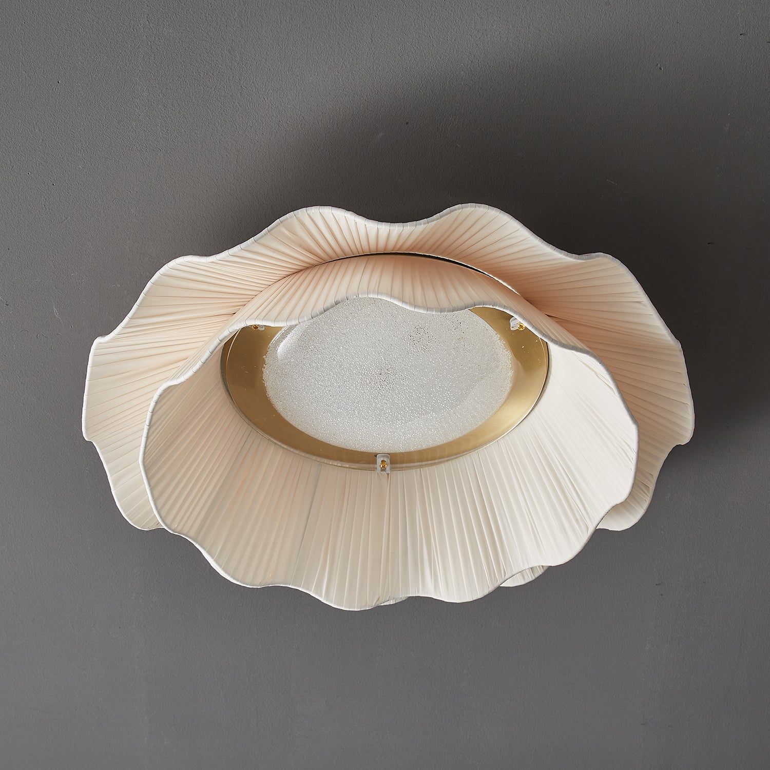 WOW Arwen Fabric Wave Ceiling Lamp