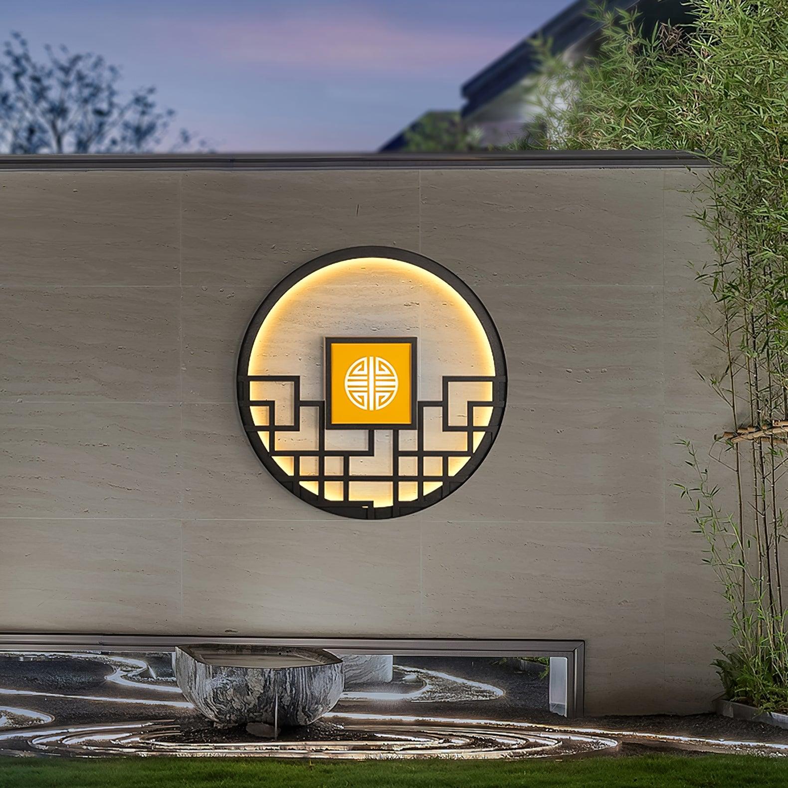 WOW Round Outdoor Wall Light
