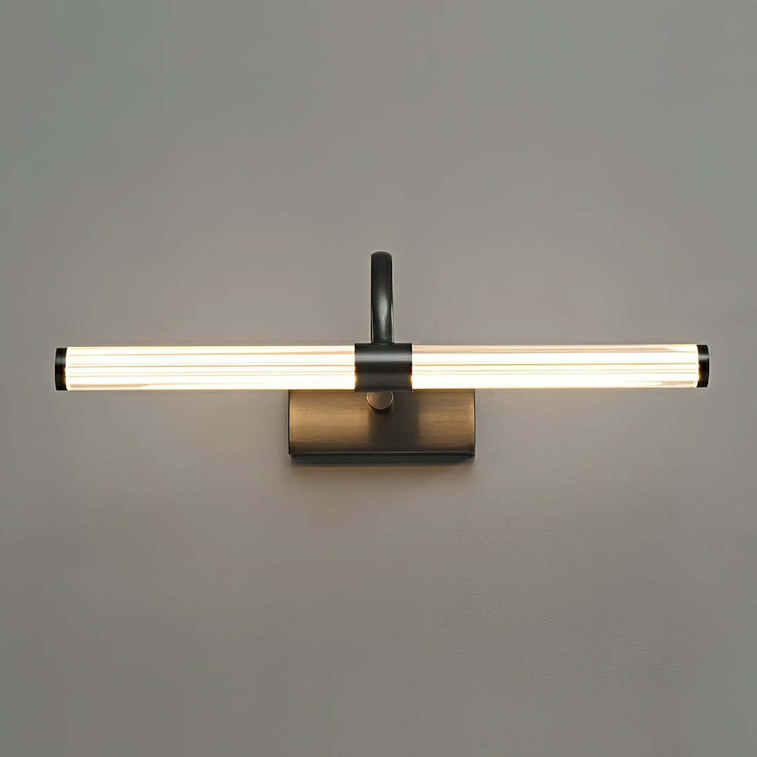 WOW Avery Wall Light