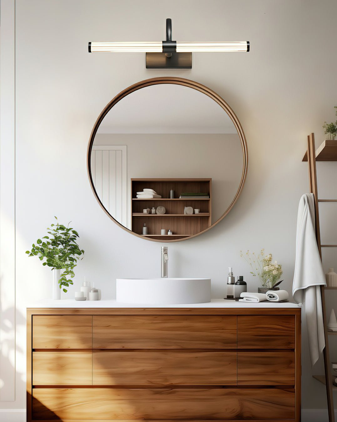WOW Avery Wall Light