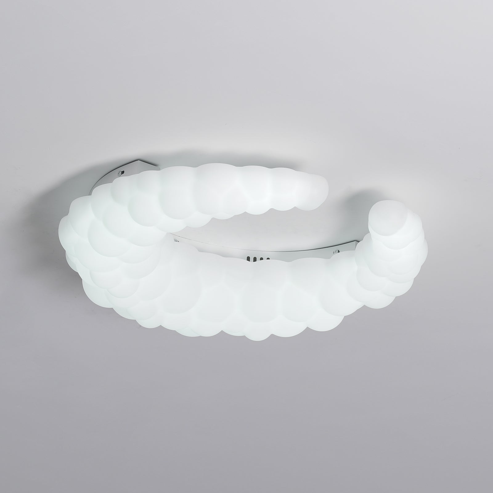 WOW Avir Ceiling Lamp