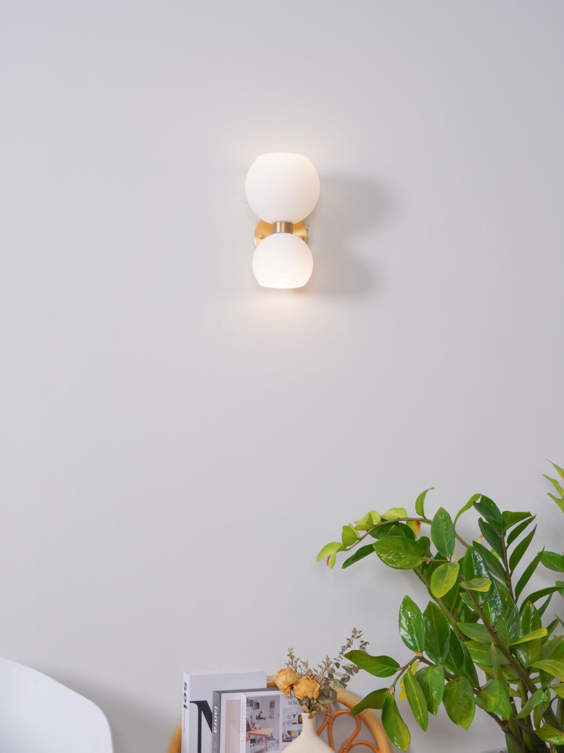 WOW Betty Wall Lamp