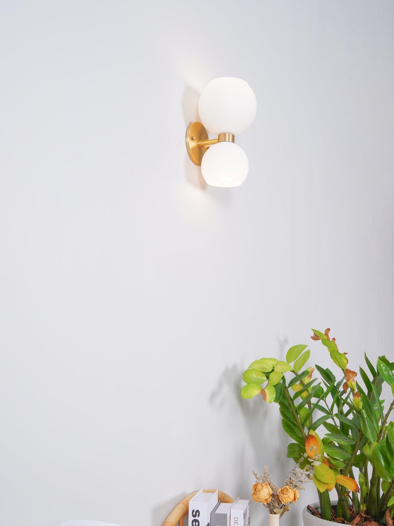 WOW Betty Wall Lamp