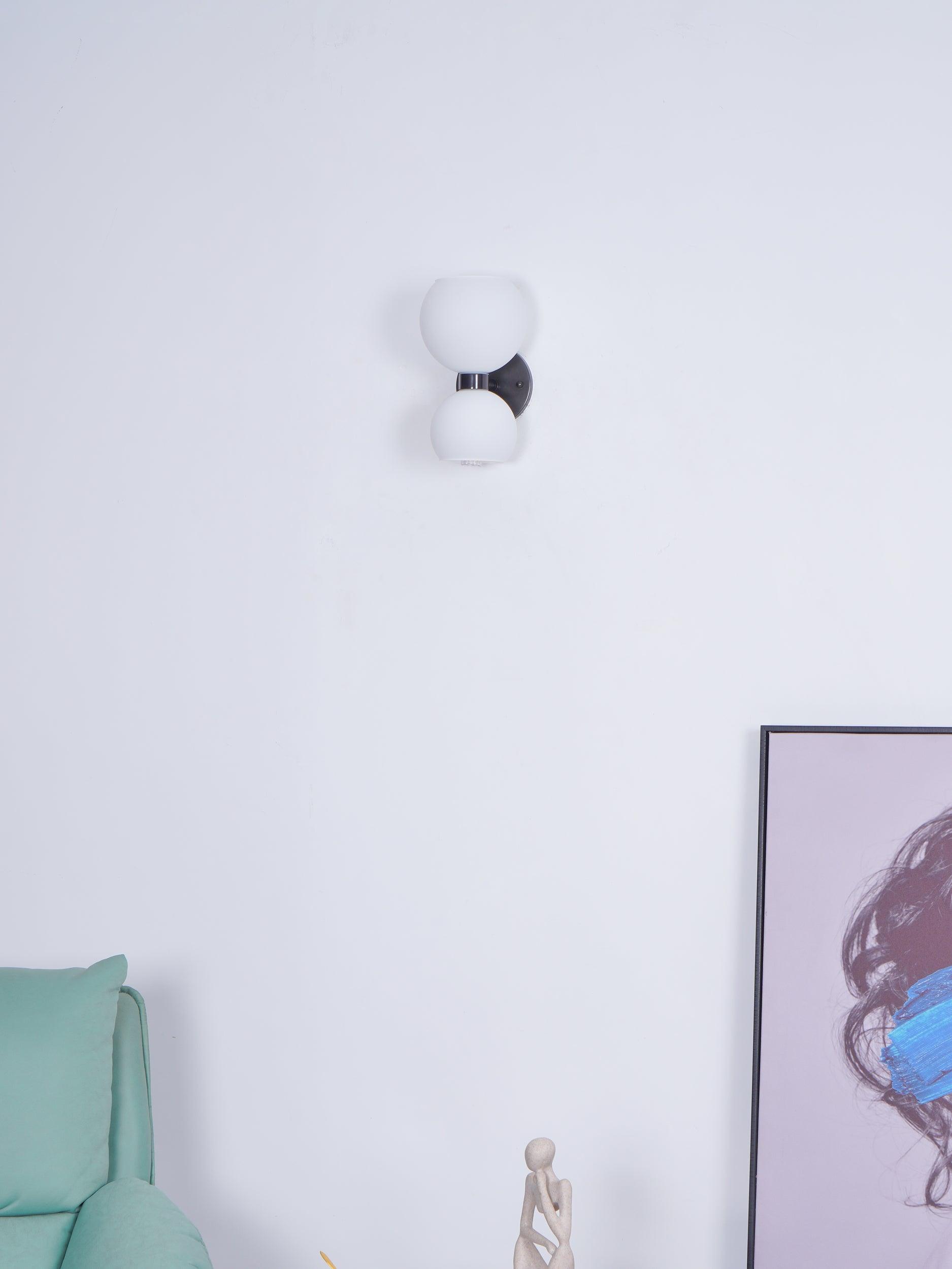 WOW Betty Wall Lamp