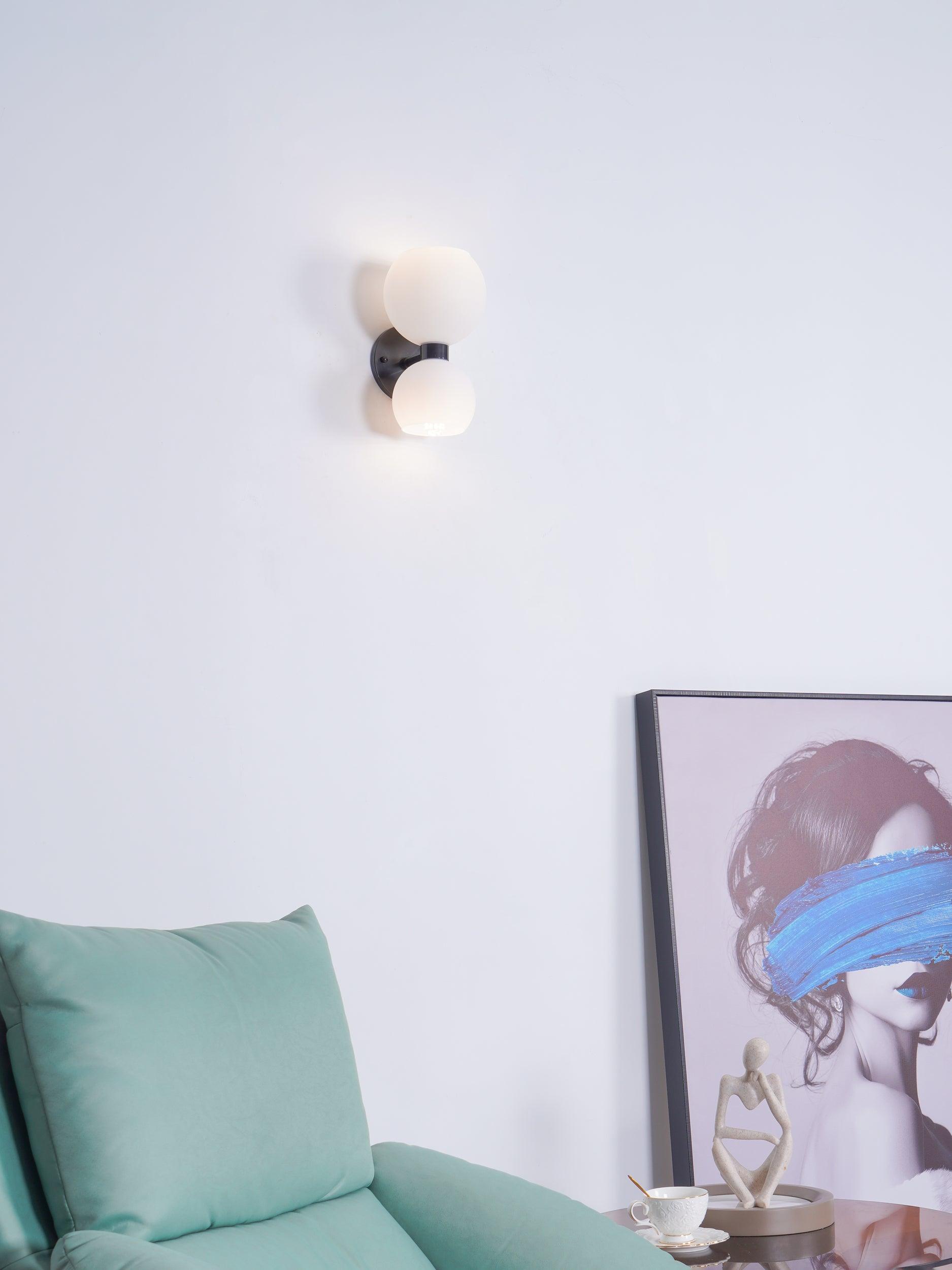 WOW Betty Wall Lamp