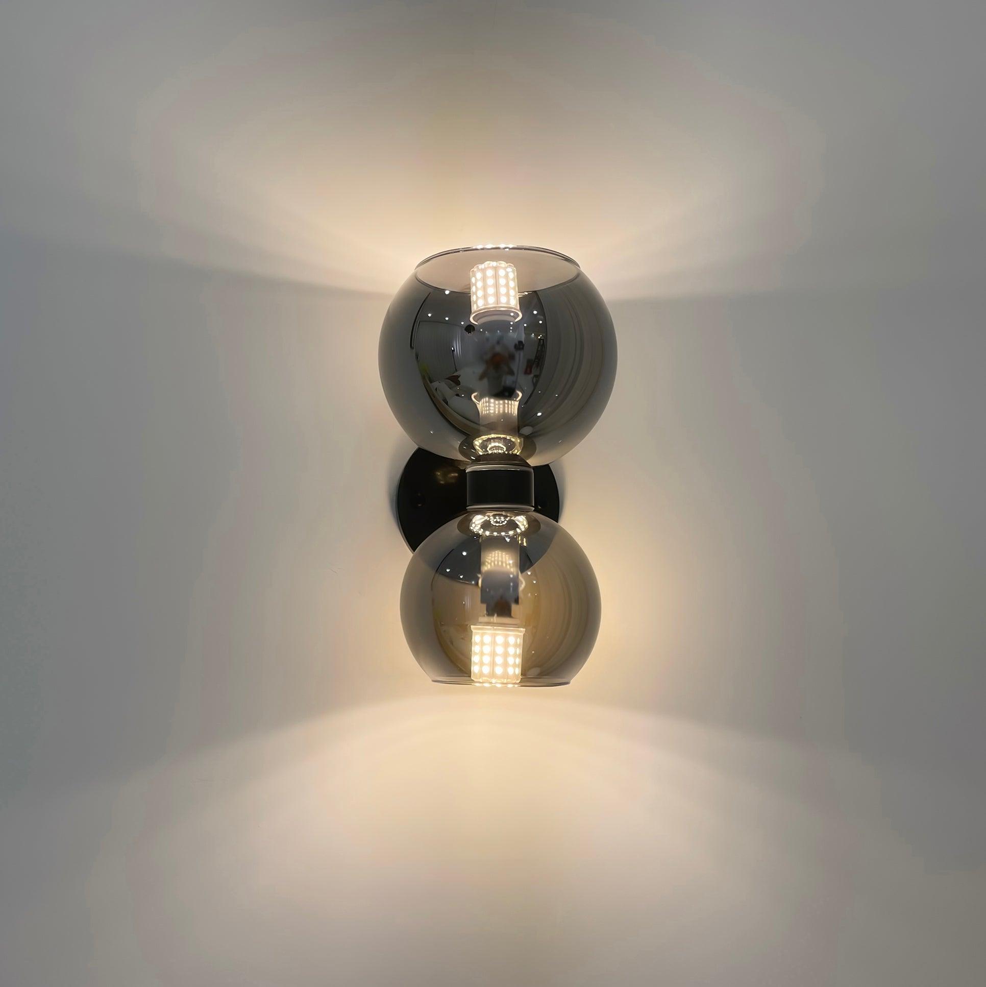 WOW Round Pearl Sconce