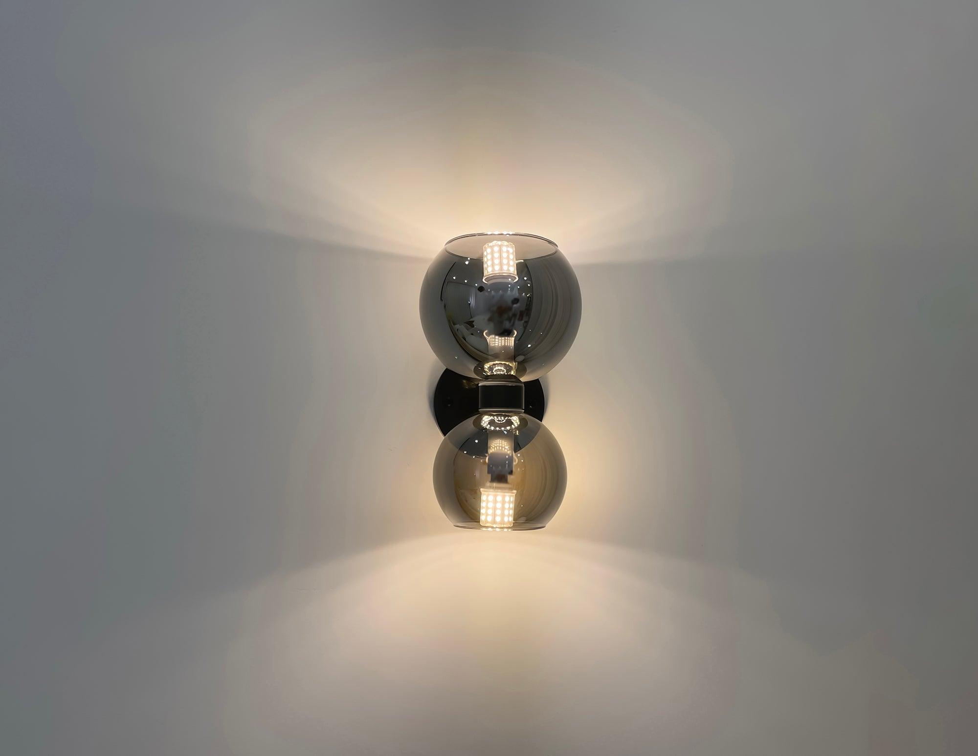WOW Round Pearl Sconce