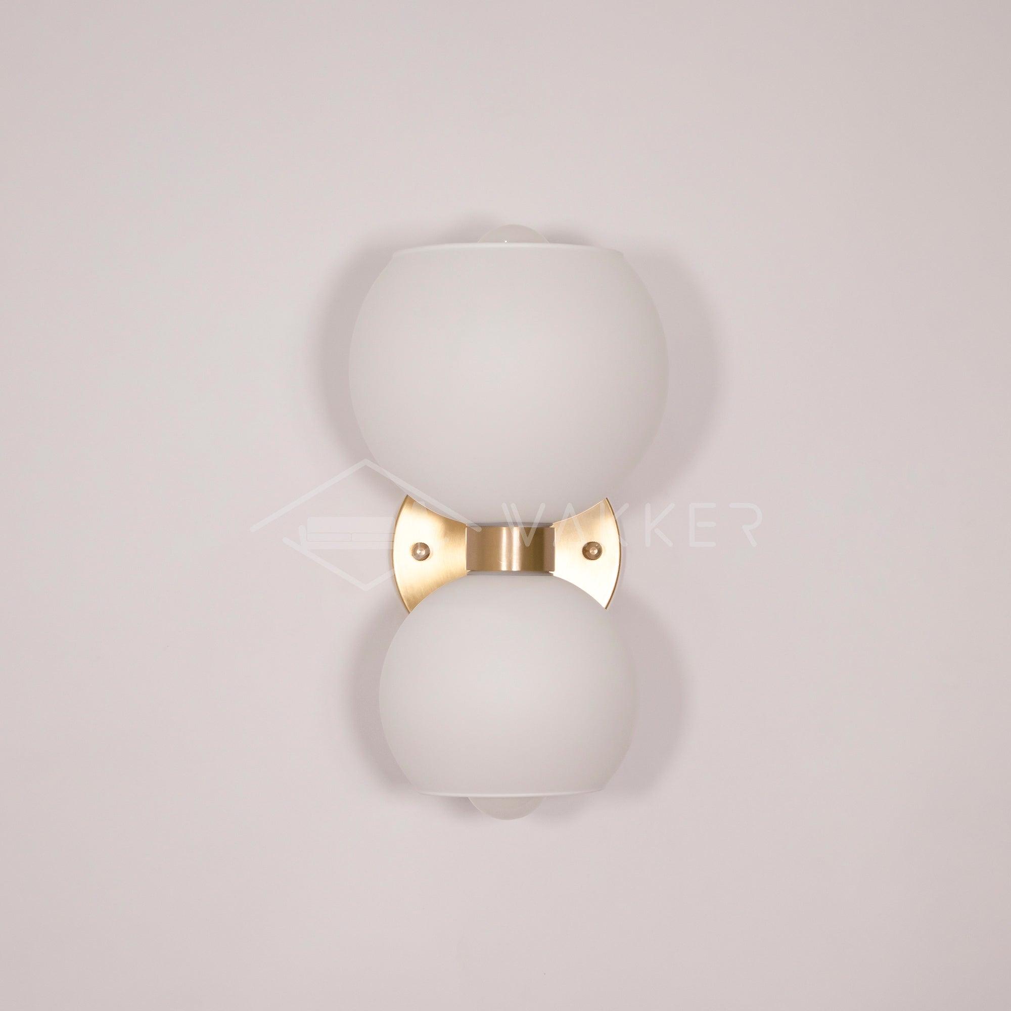 WOW Round Pearl Sconce