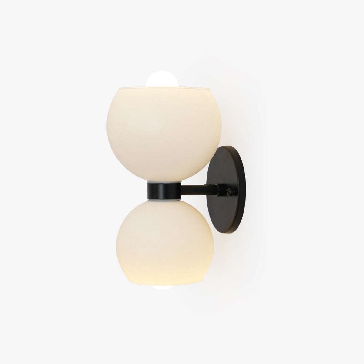 WOW Betty Wall Lamp