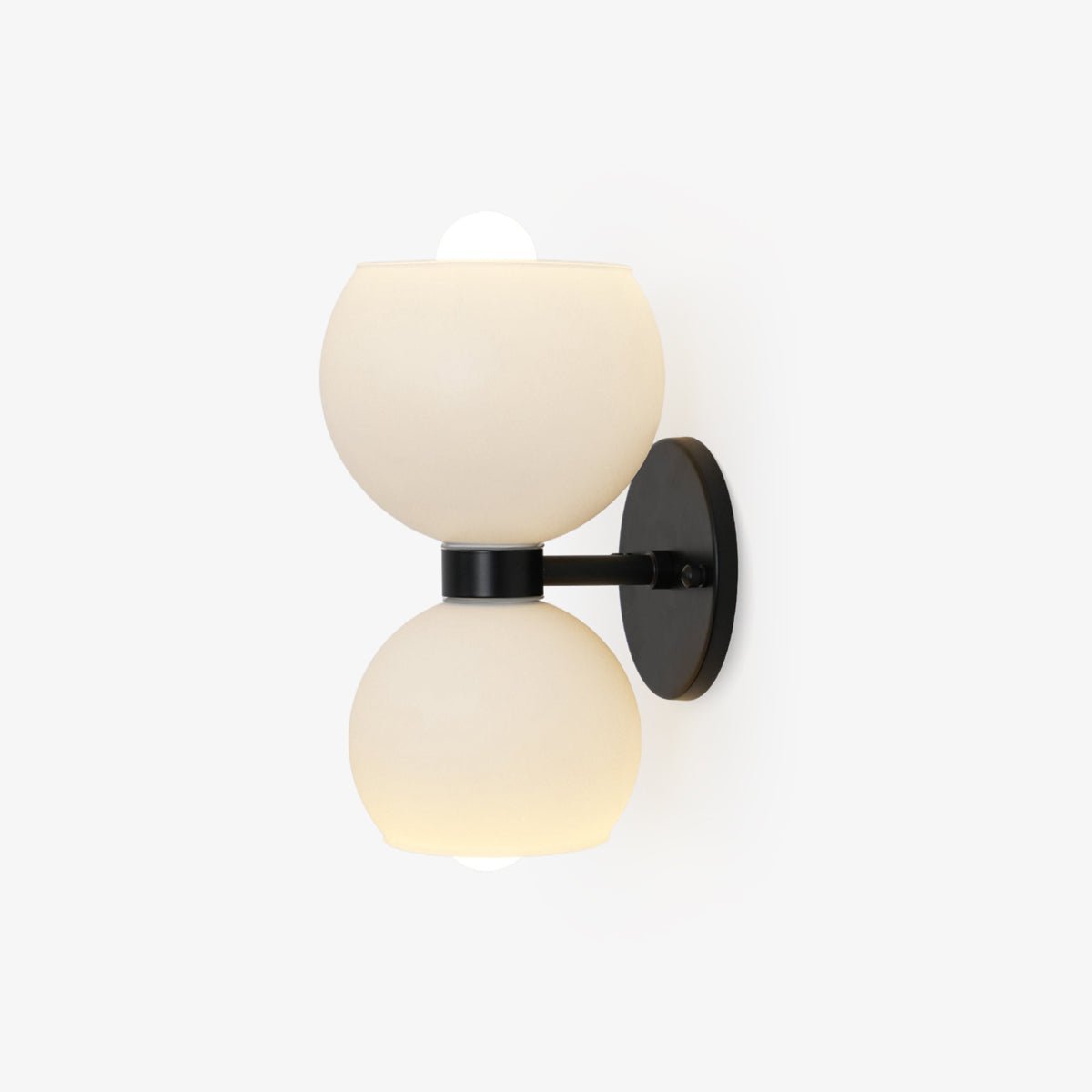 WOW Round Pearl Sconce