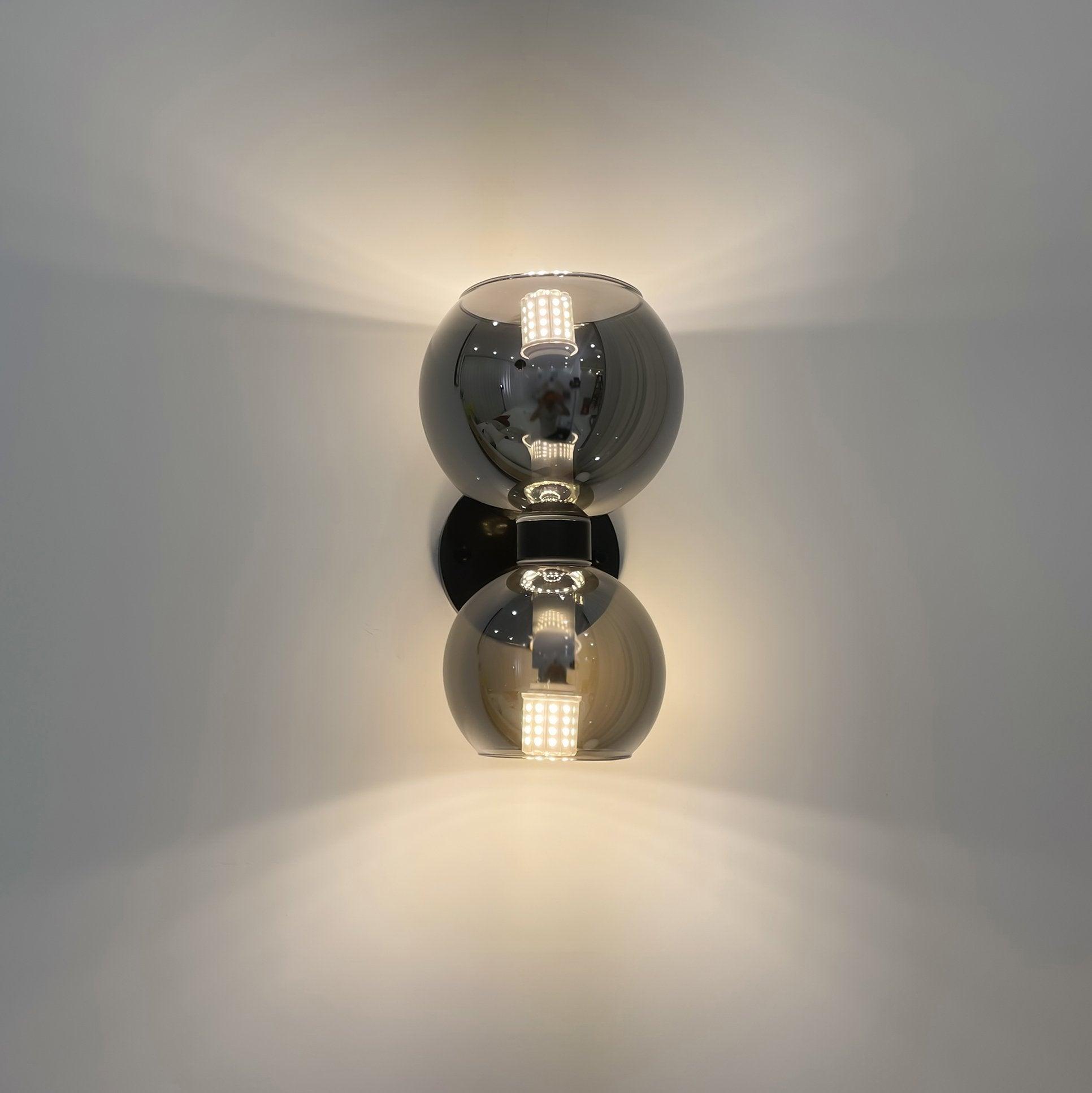 WOW Round Pearl Sconce