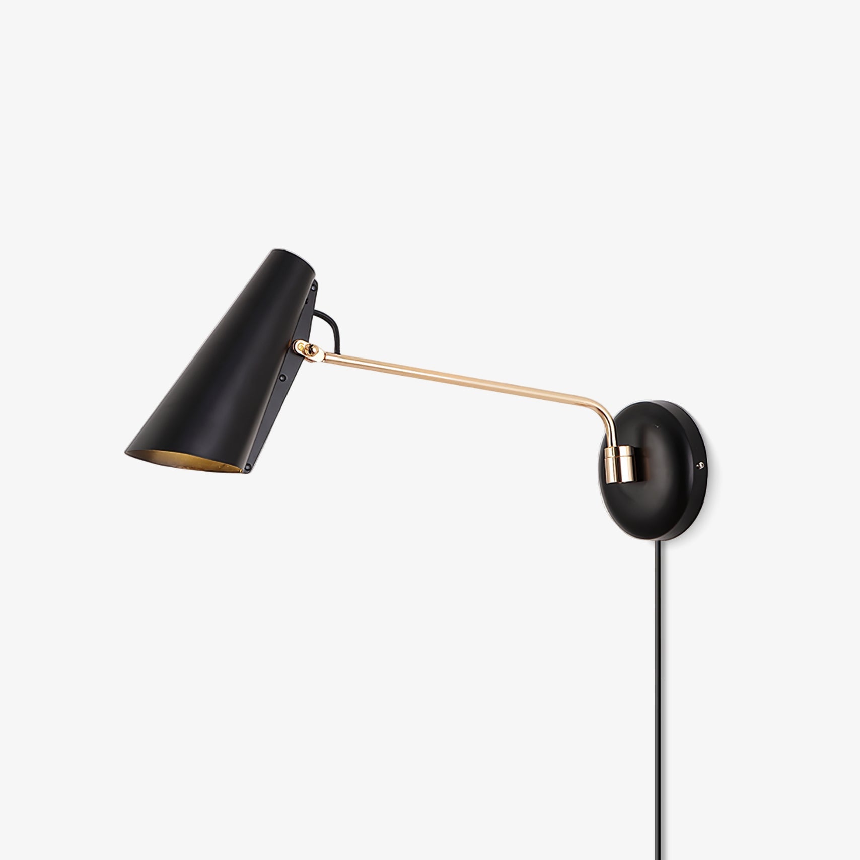 WOW Birdy Plug-in Wall Lamp