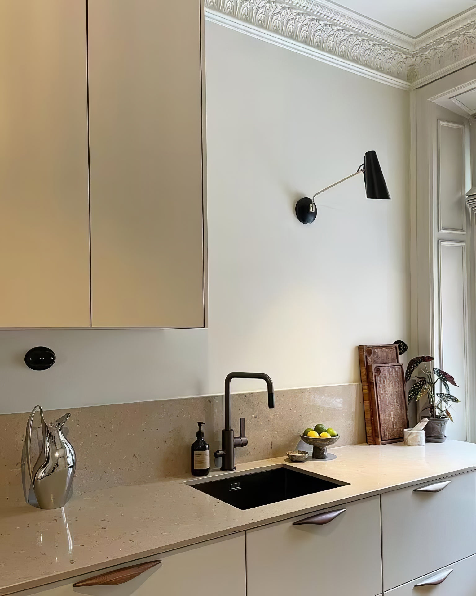 WOW Birdy Wall Lamp