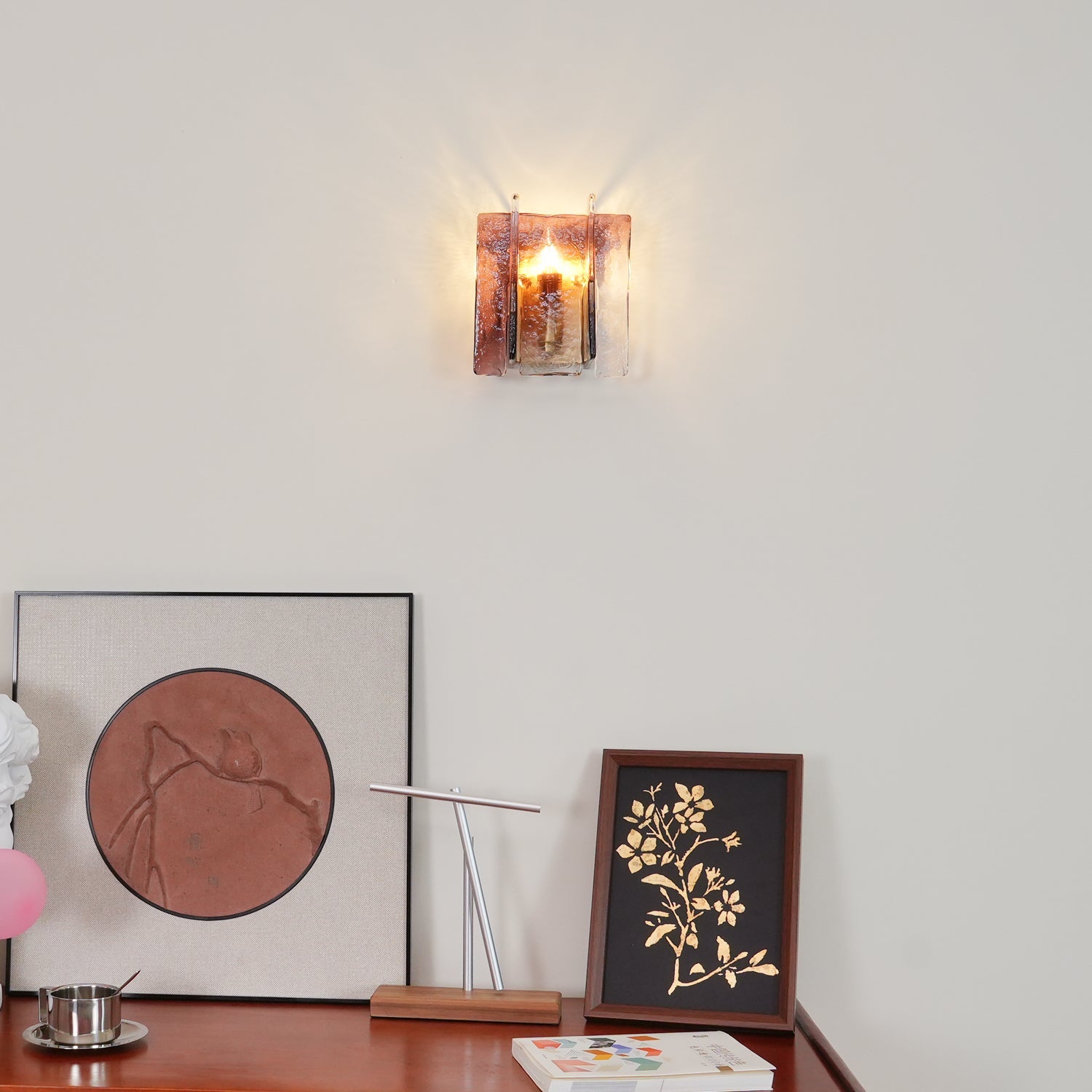 WOW Blason Wall Light