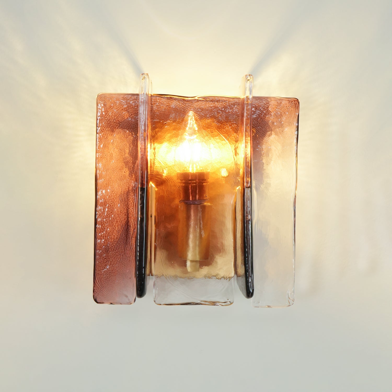 WOW Blason Wall Light