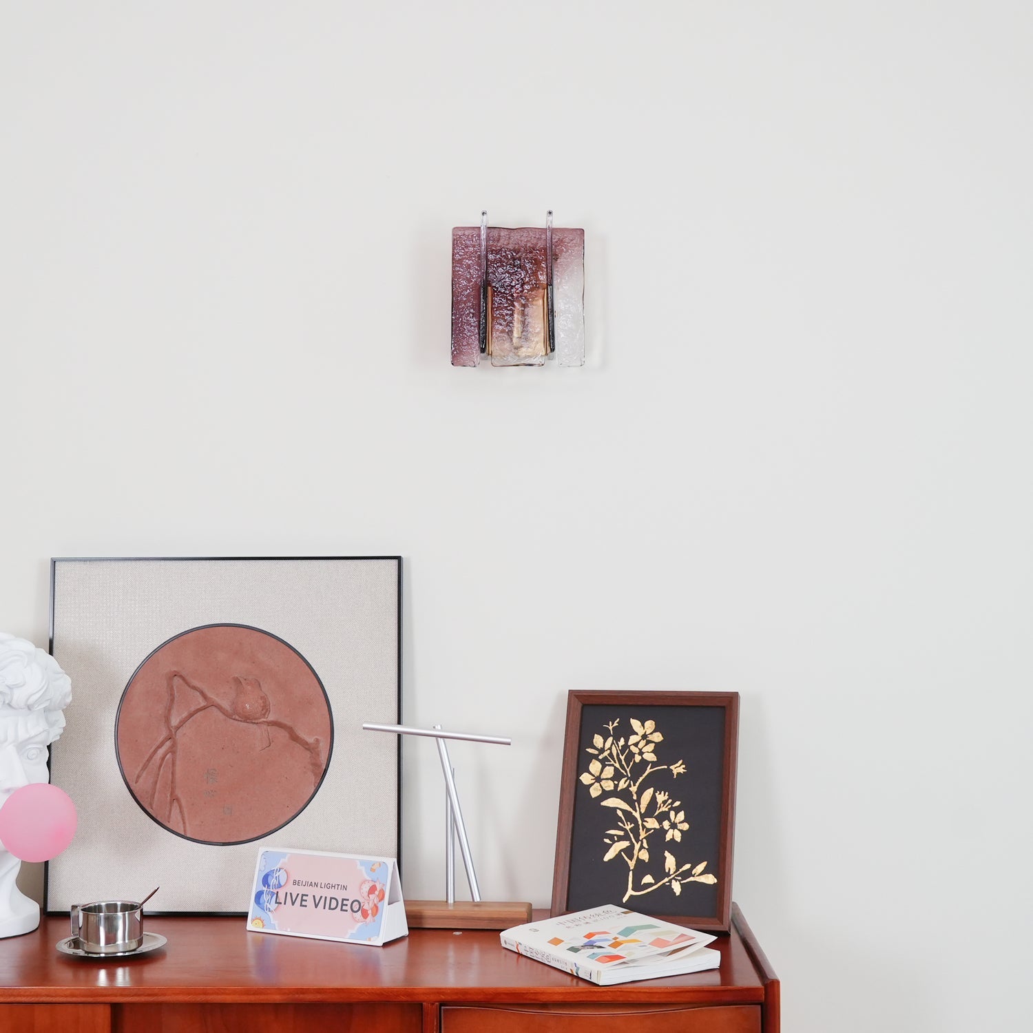 WOW Blason Wall Light