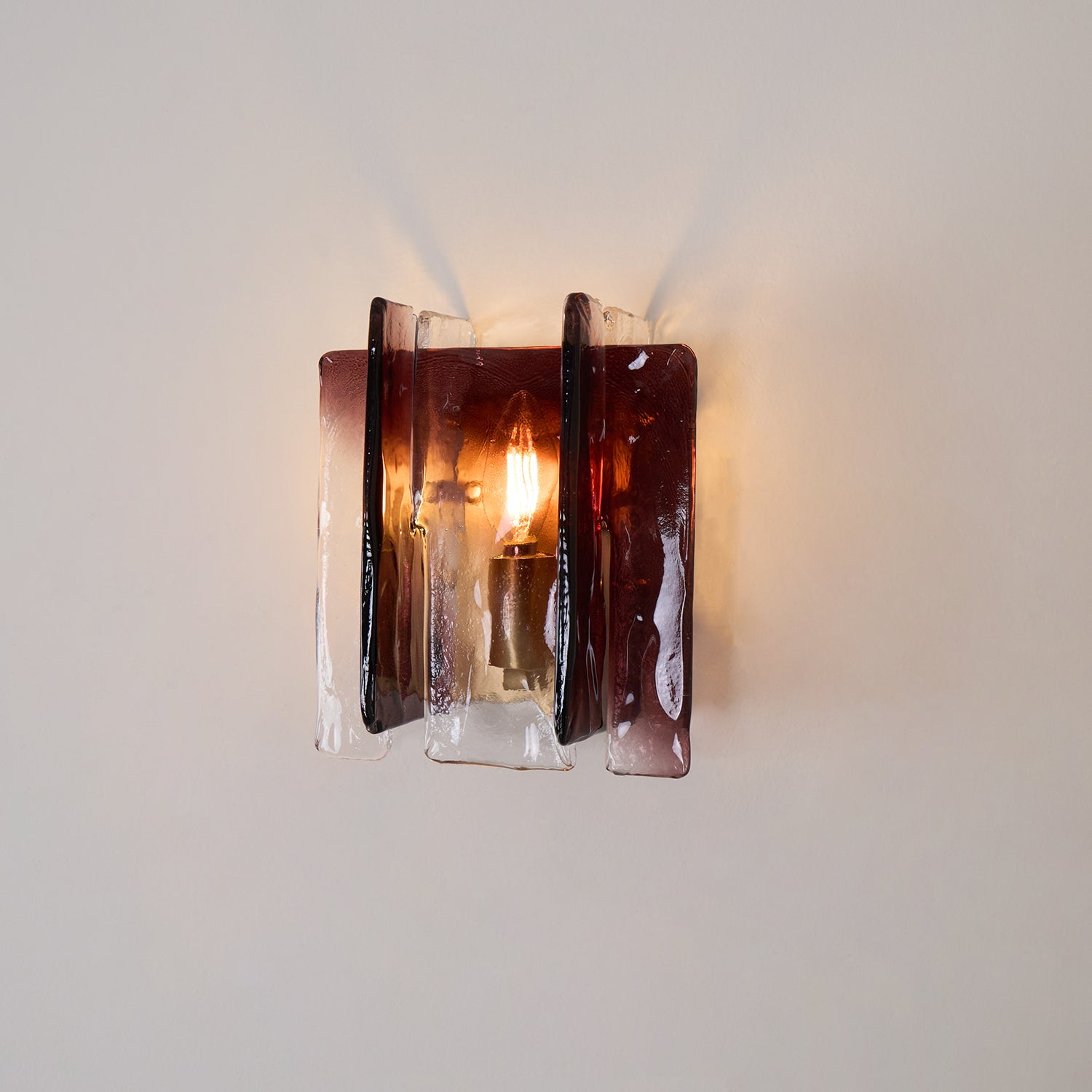 WOW Blason Wall Light