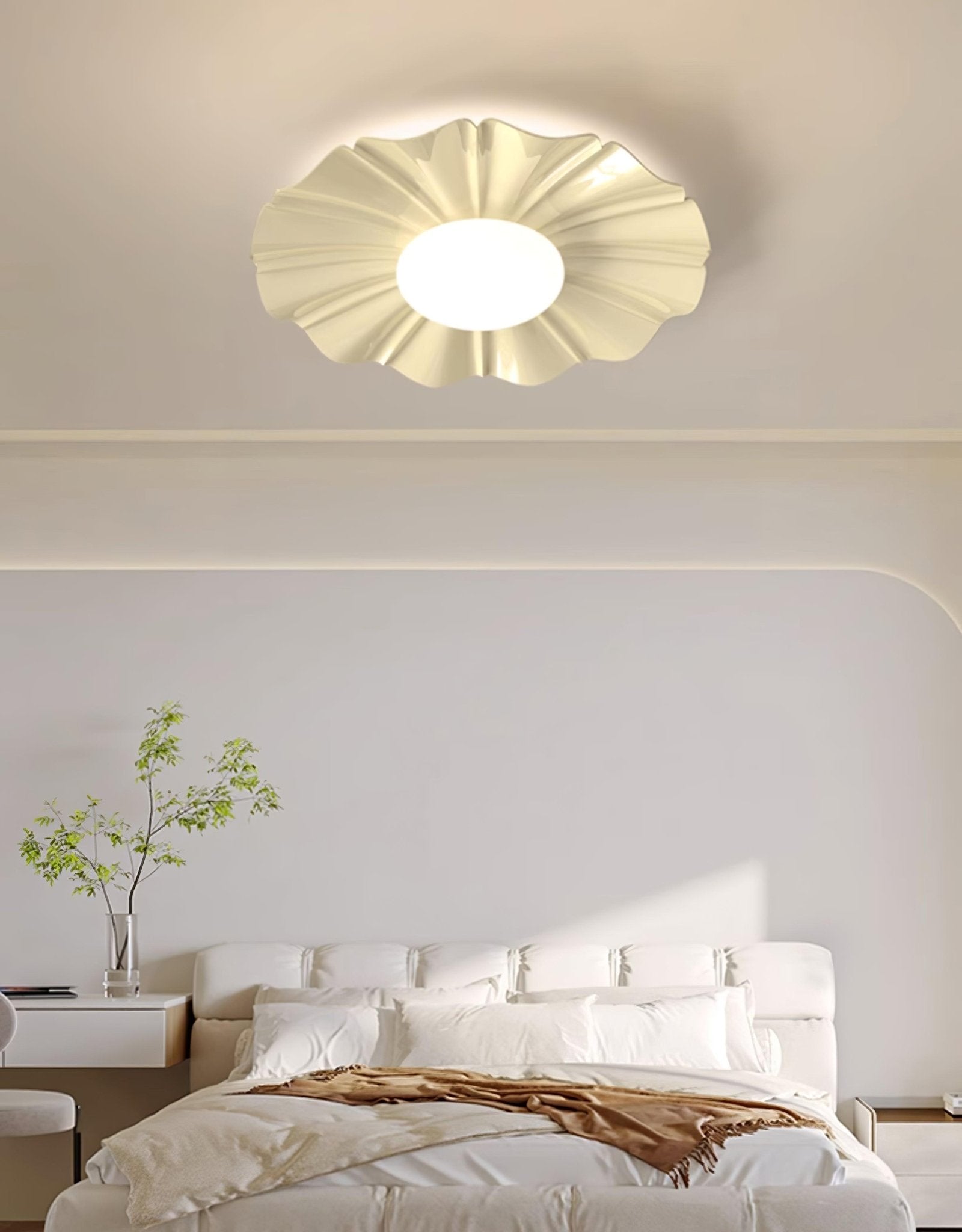 WOW Blooming Flower Ceiling Lamp