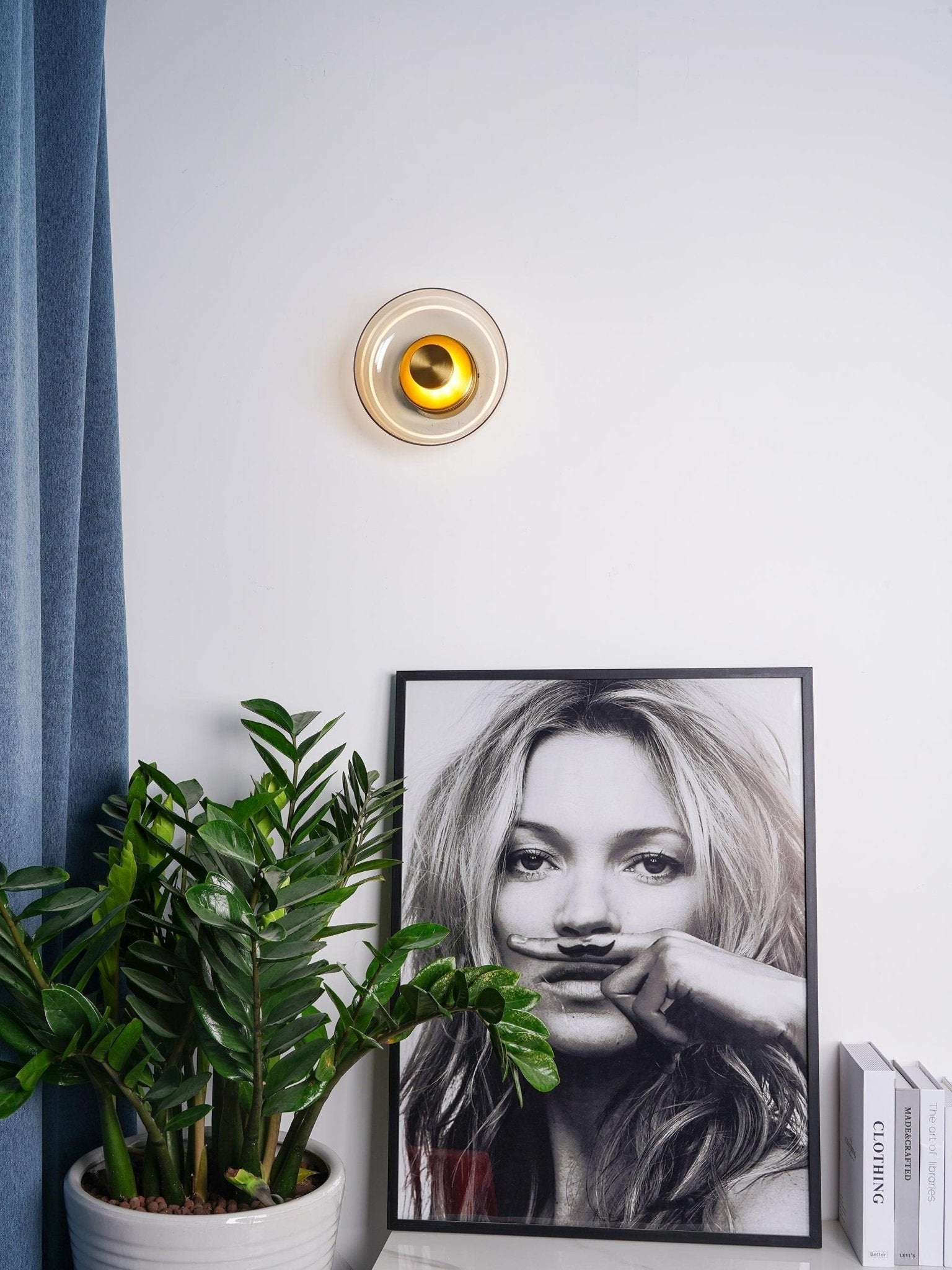 WOW Glimmera Wall Light