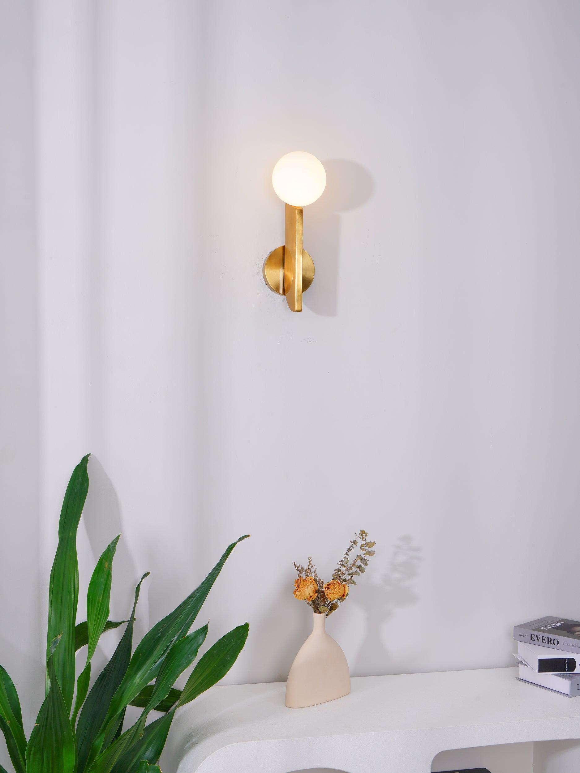 WOW Bower Sconce