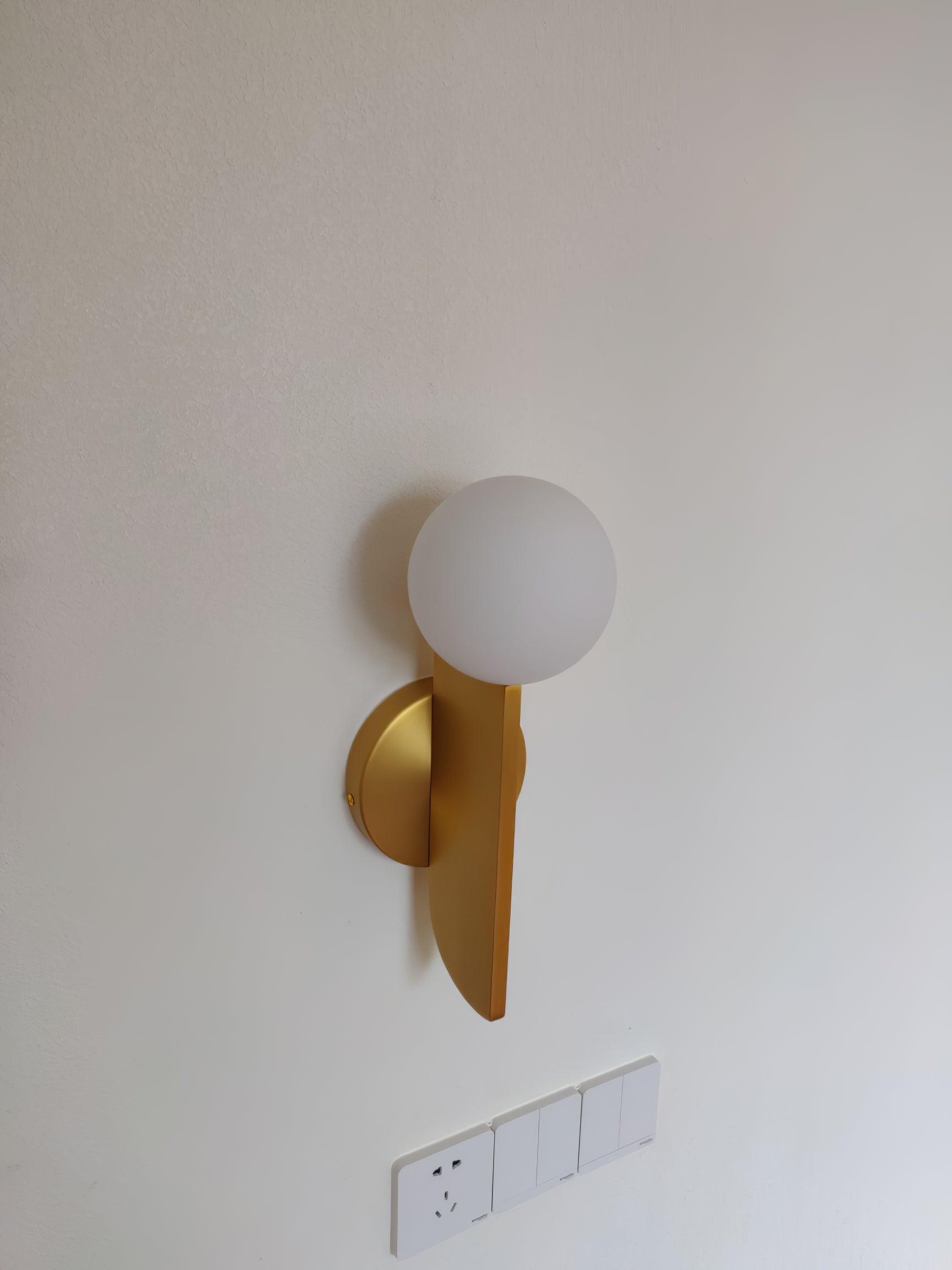 WOW Bower Sconce