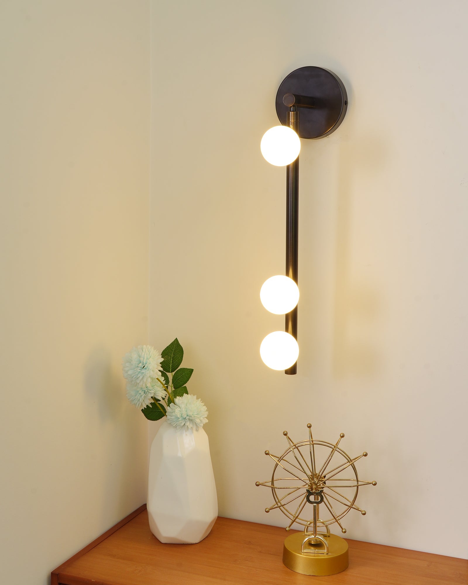WOW Brass Glass Tube Plug-in Wall Lamp