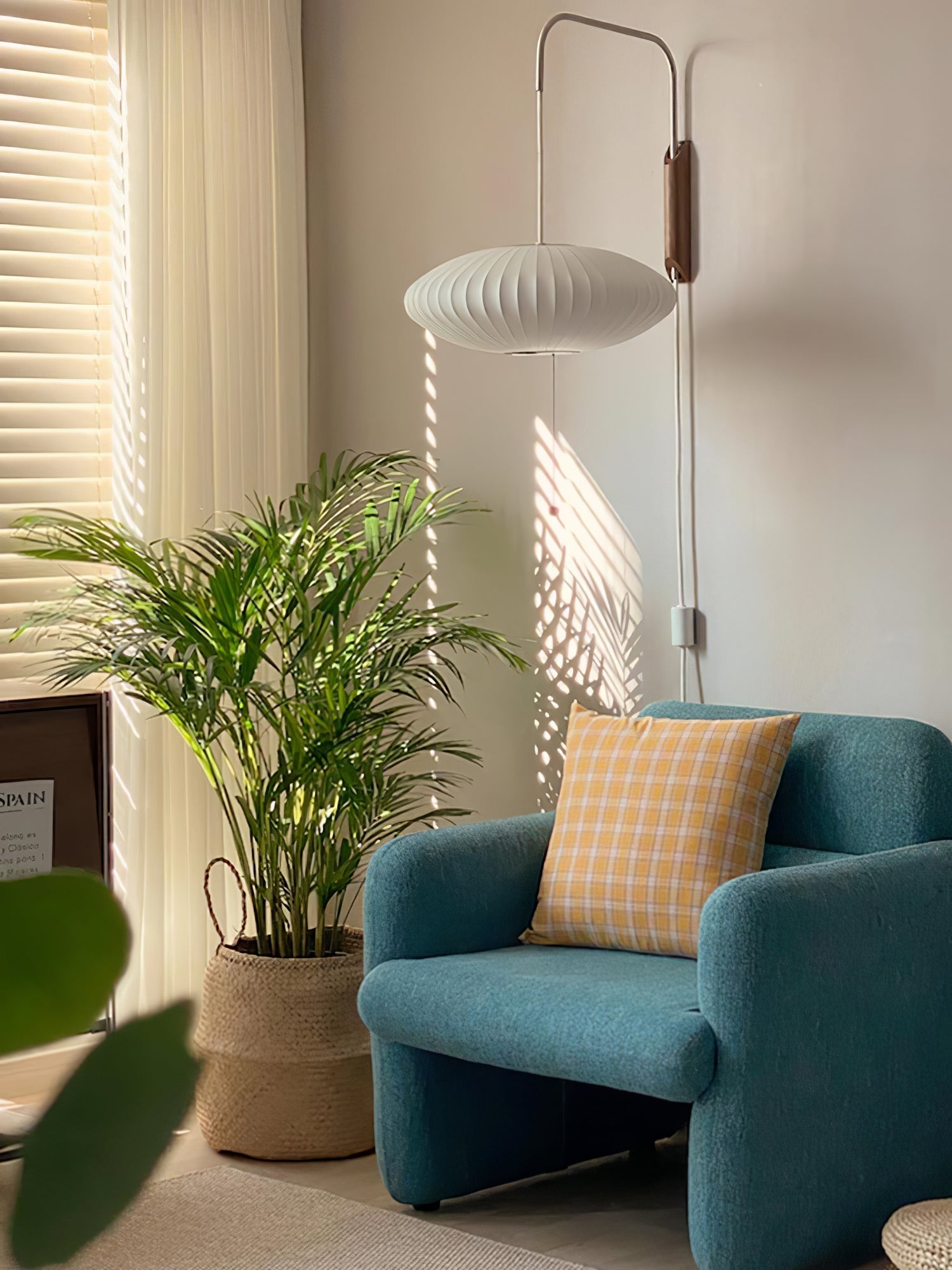 WOW Nelson Bubble Wall Lamp