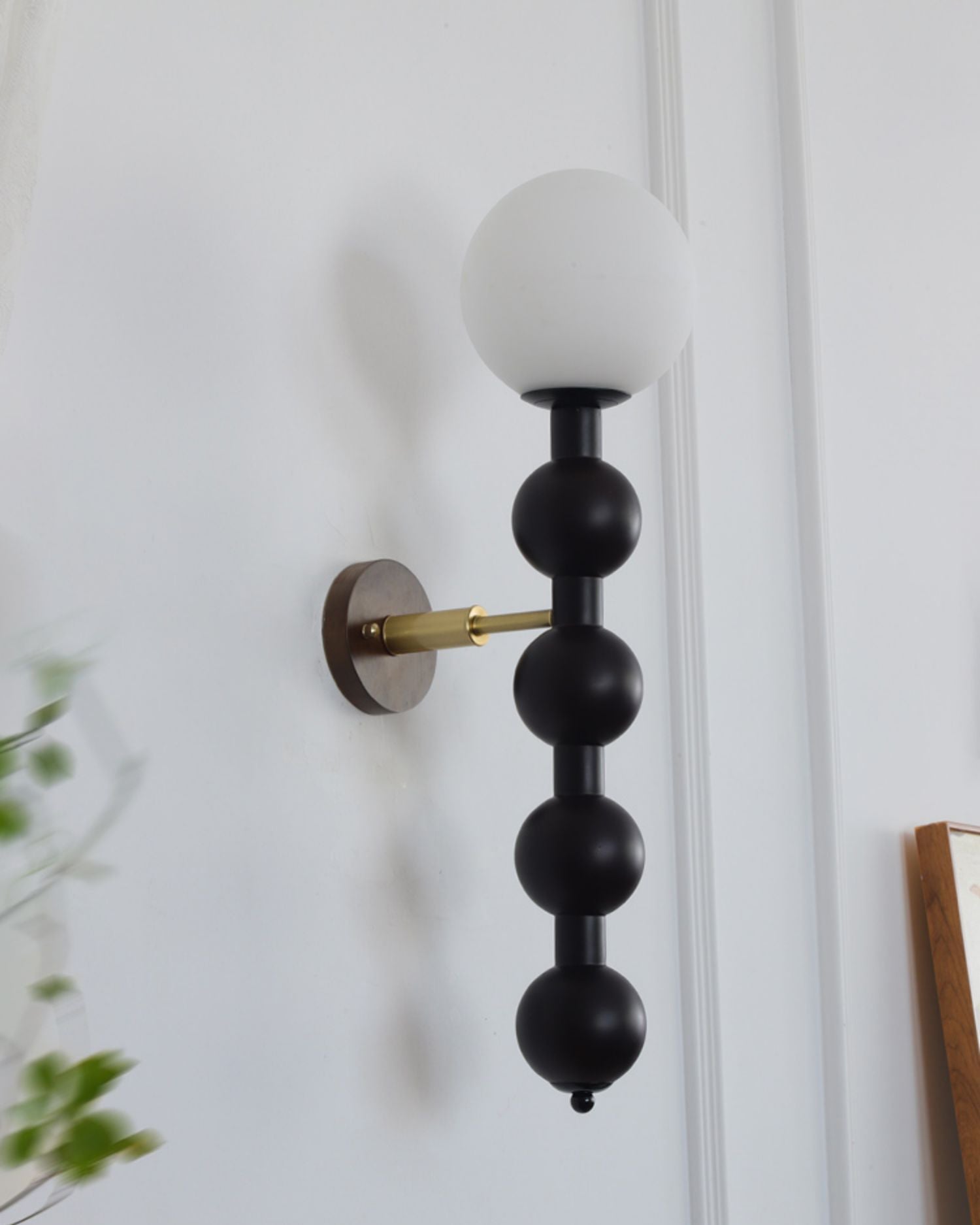 WOW Bubbly Wall Lamp