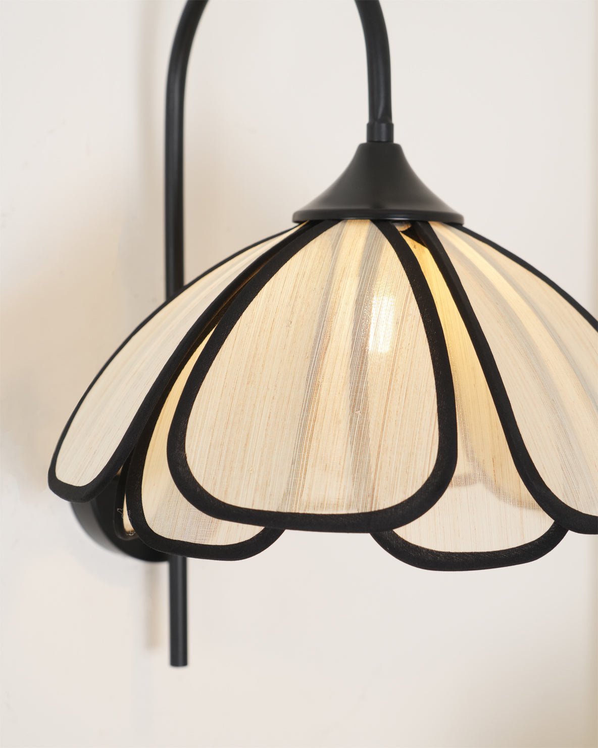 WOW Burnt Petal Wall Lamp