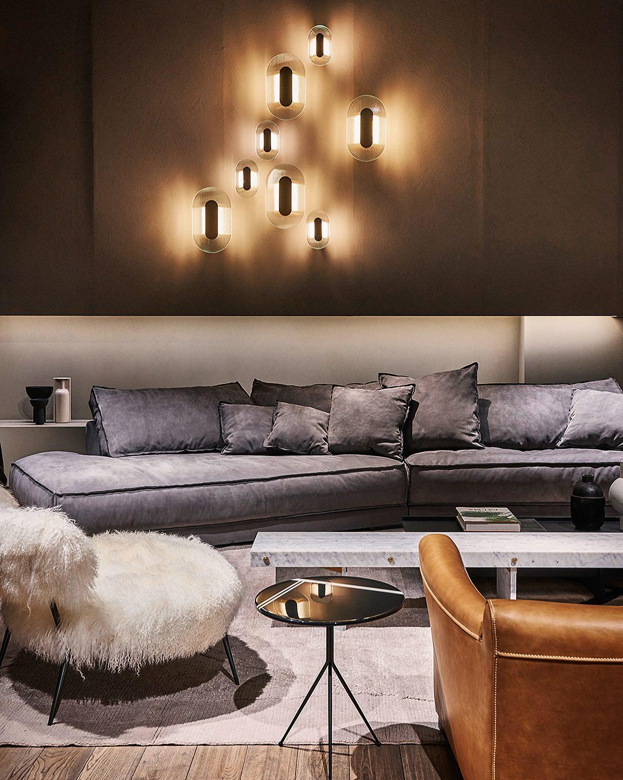 WOW Button Wall Lamp