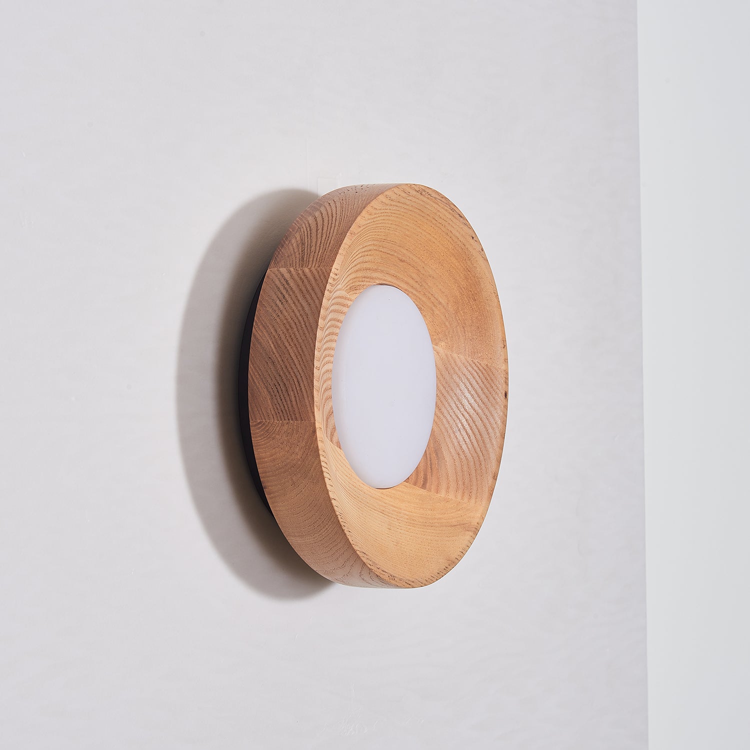 WOW Caldera Wall Lamp