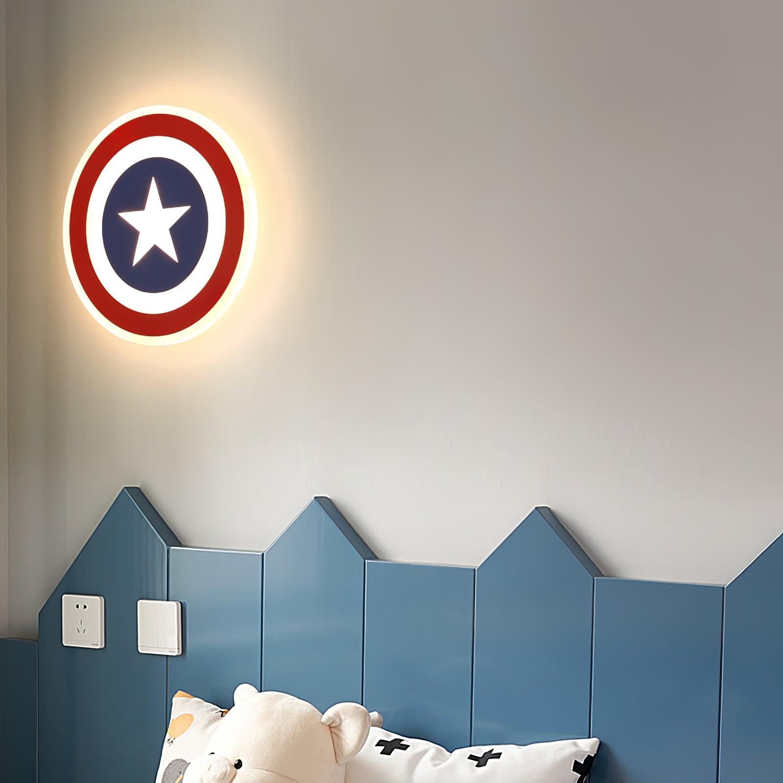 WOW Captain Wall Lamp