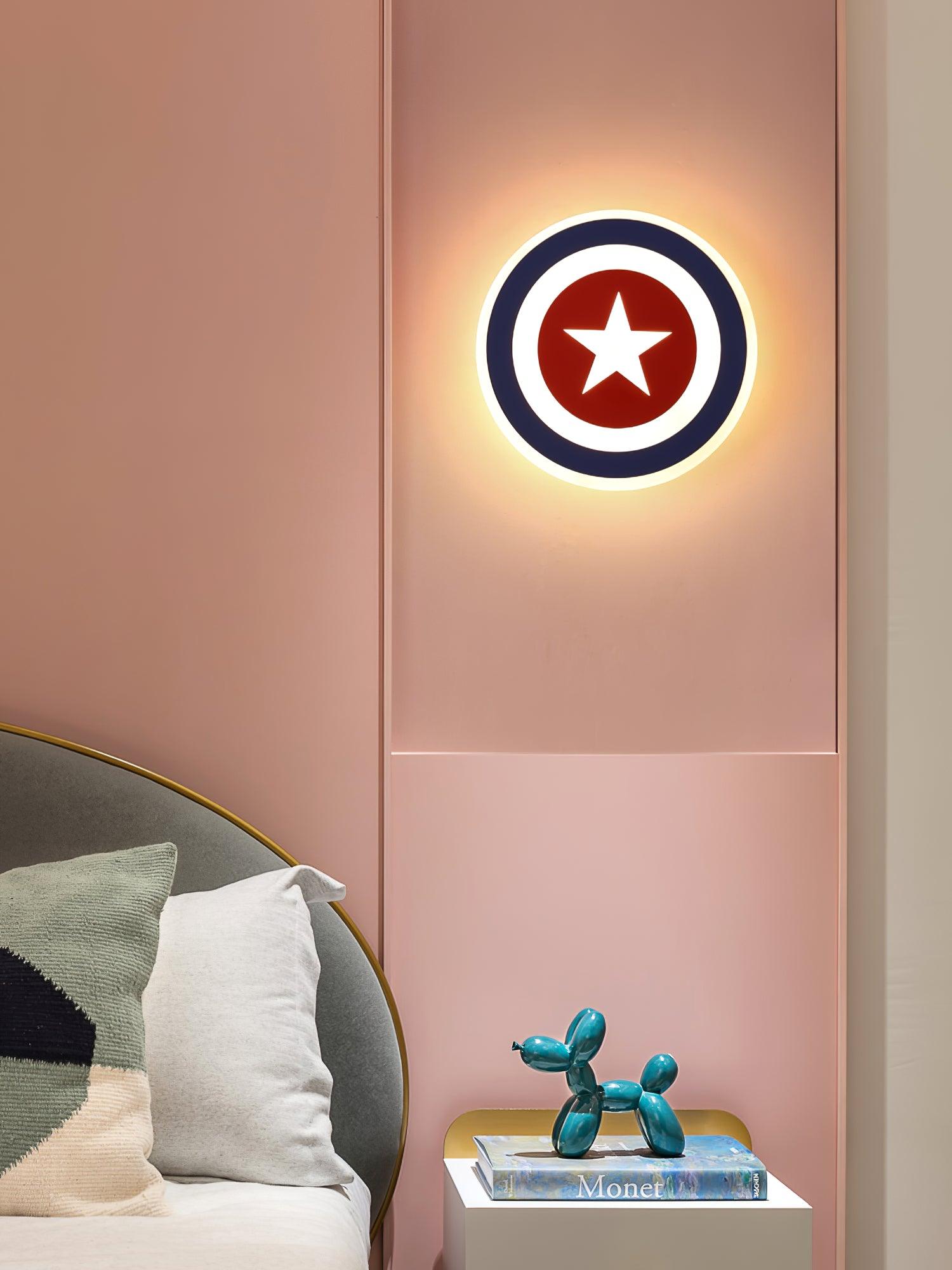 WOW Captain Wall Lamp