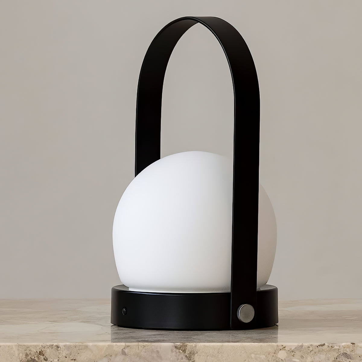WOW Carrie Built-in Battery Table Lamp