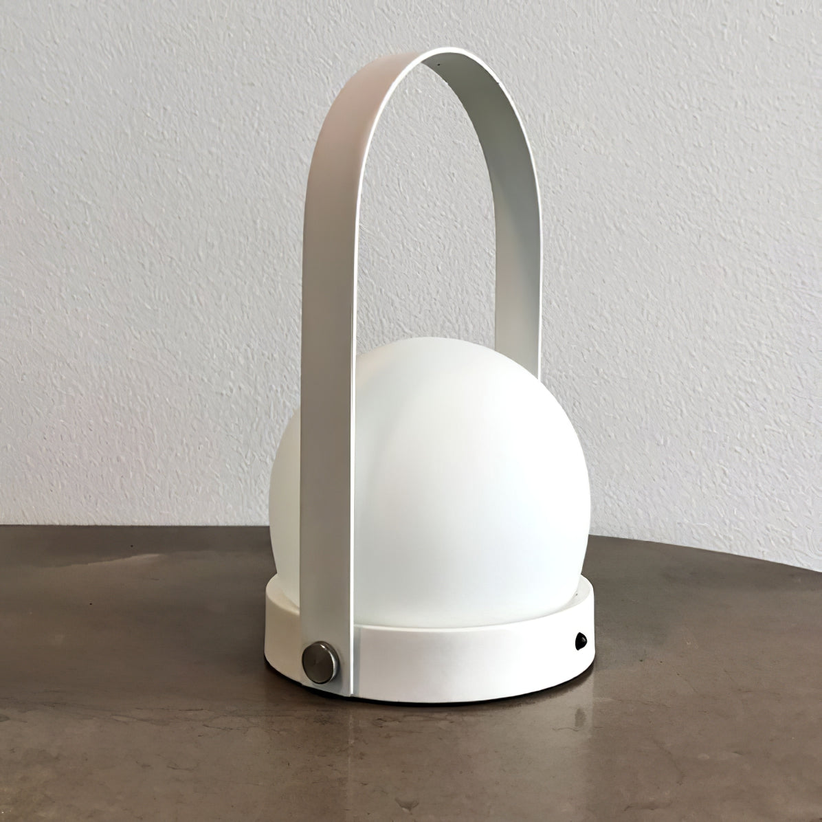 WOW Carrie Built-in Battery Table Lamp