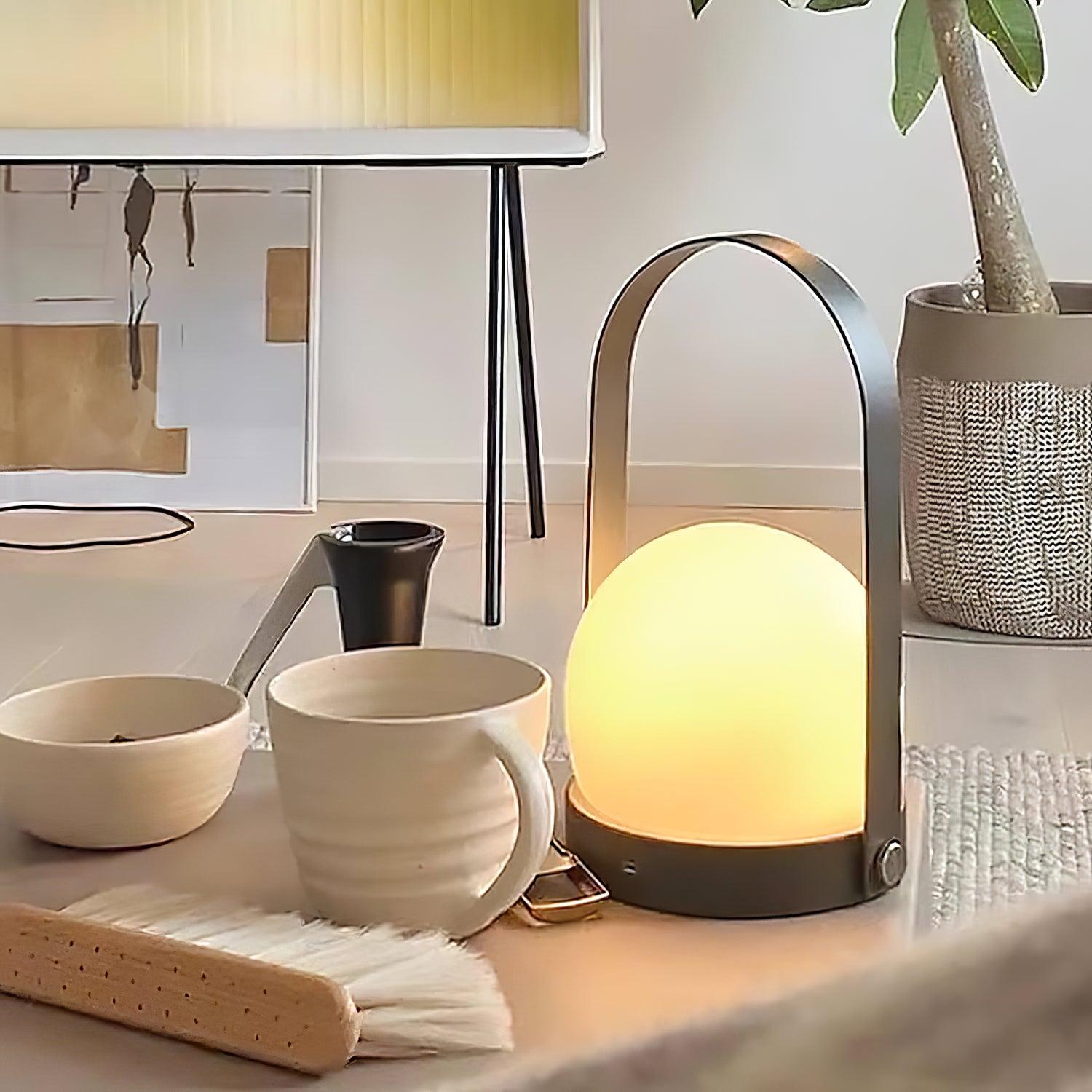 WOW Carrie Built-in Battery Table Lamp
