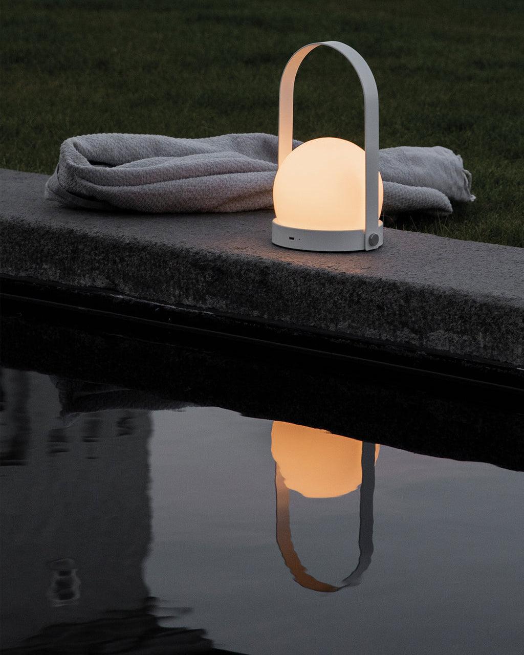 WOW Carrie Built-in Battery Table Lamp