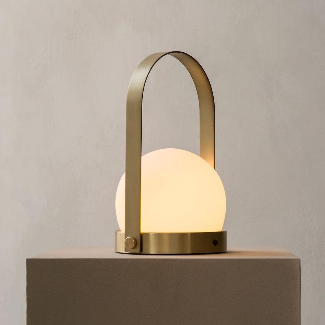 WOW Carrie Built-in Battery Table Lamp
