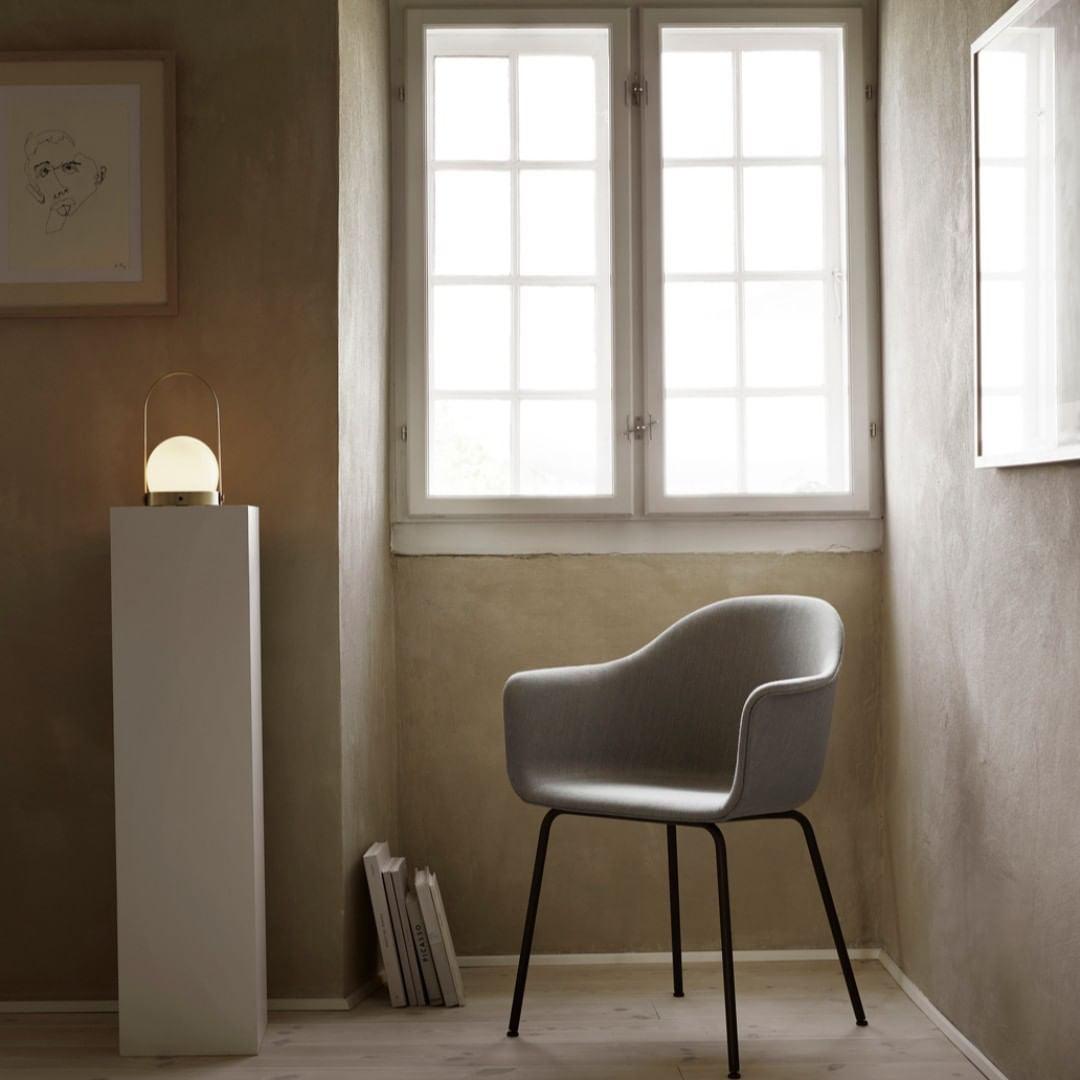 WOW Carrie Built-in Battery Table Lamp