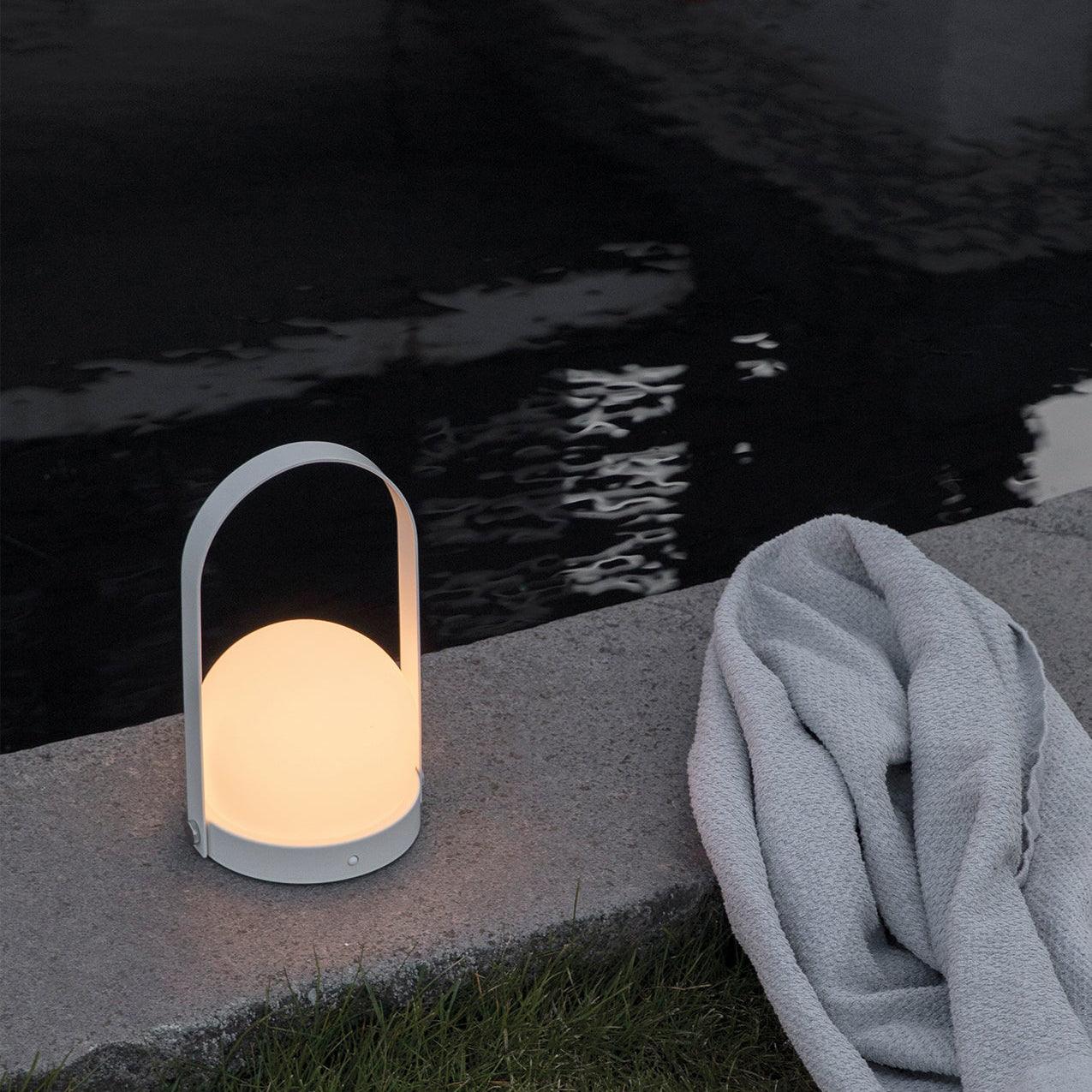 WOW Carrie Built-in Battery Table Lamp
