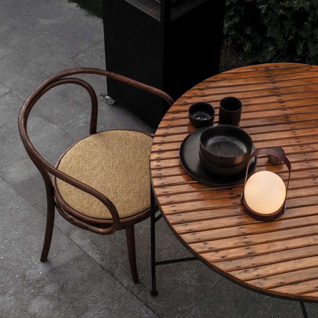 WOW Carrie Built-in Battery Table Lamp