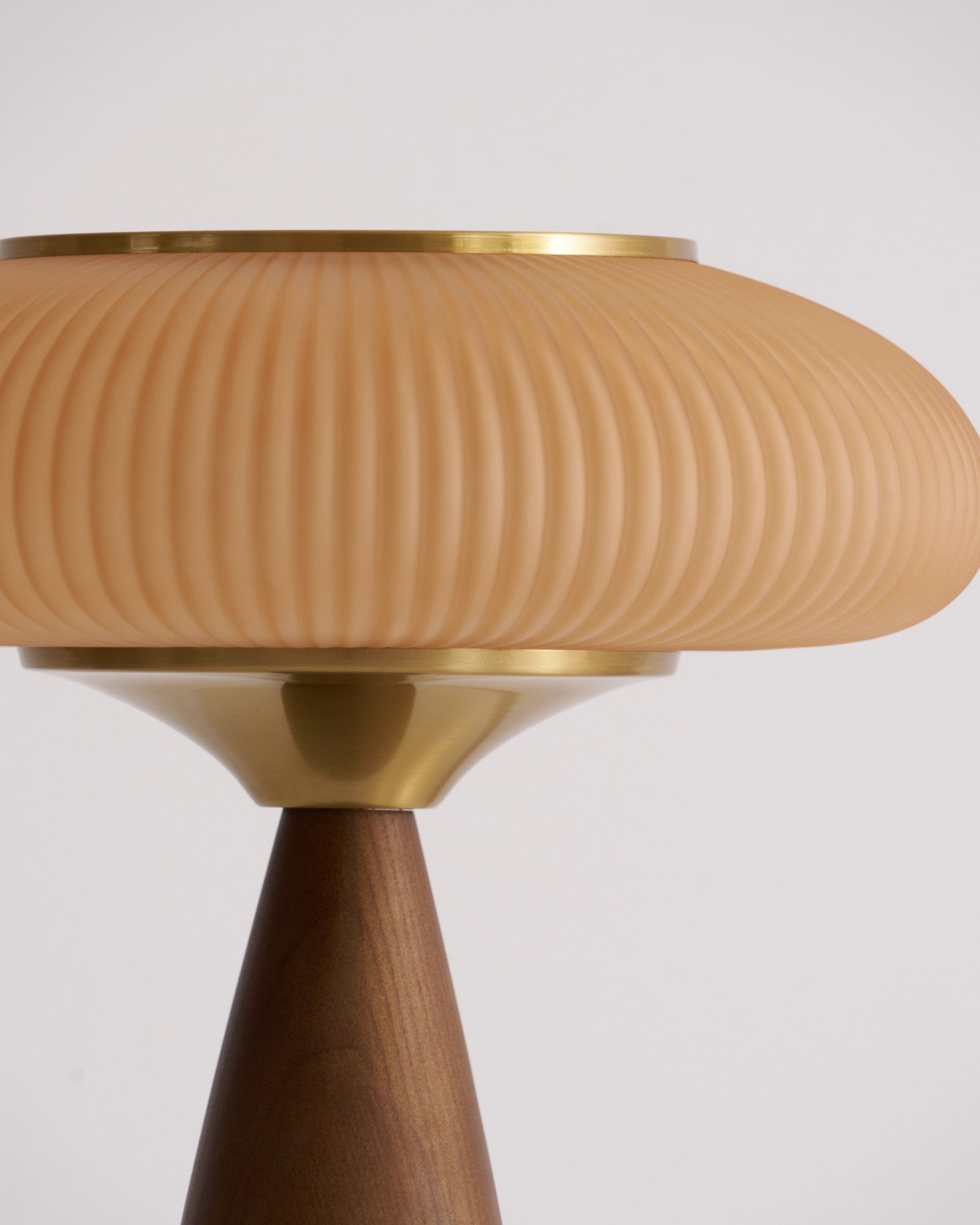 WOW Cielo Wooden Rechargeable Table Lamp