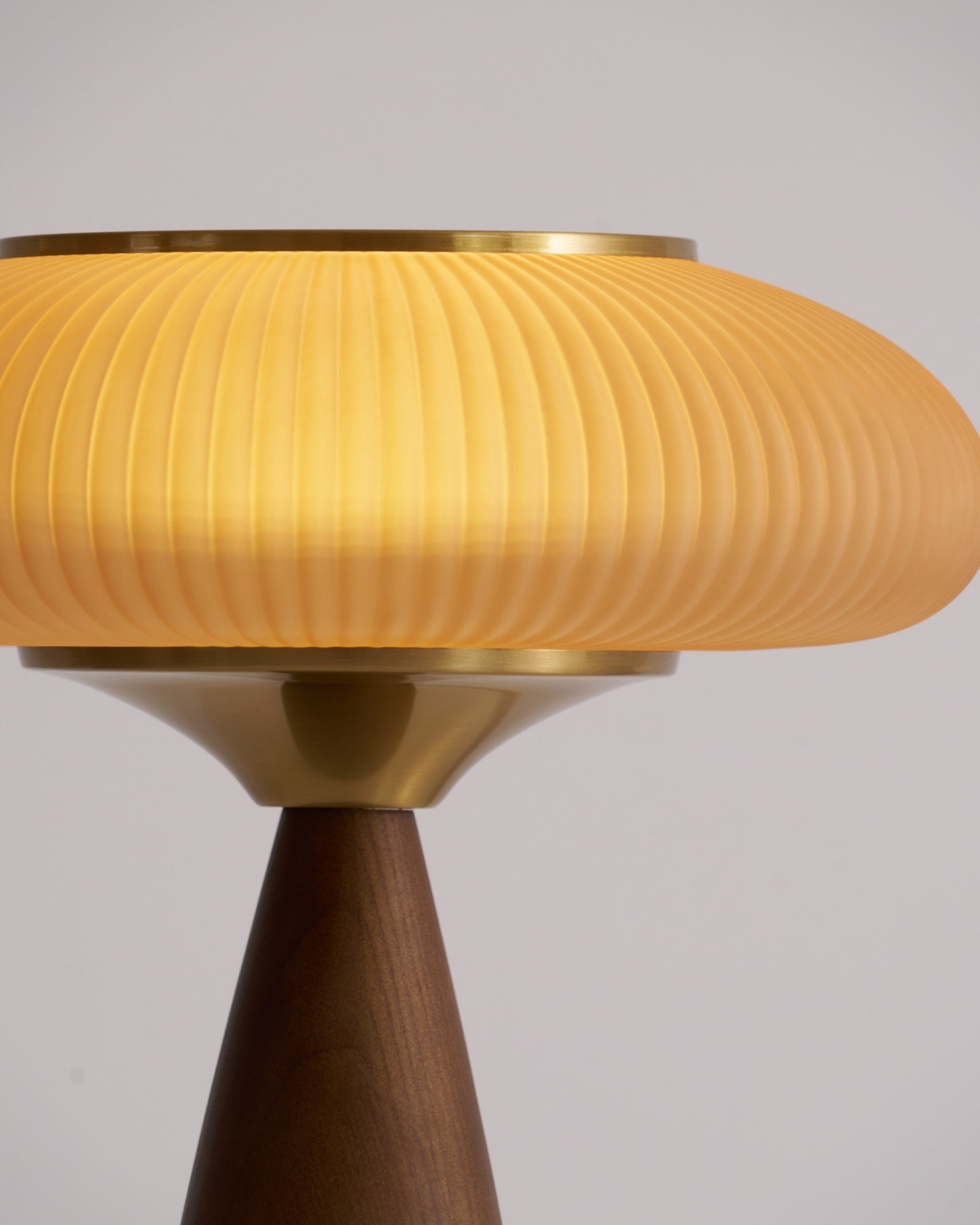 WOW Cielo Wooden Rechargeable Table Lamp