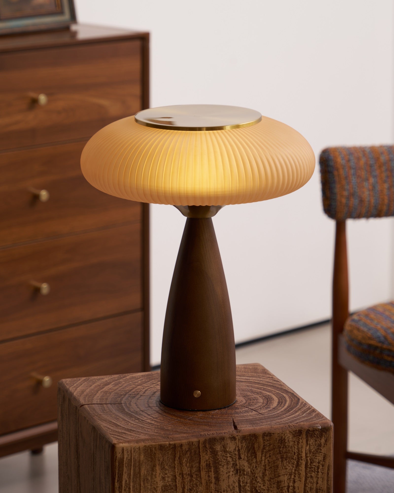 WOW Cielo Wooden Rechargeable Table Lamp